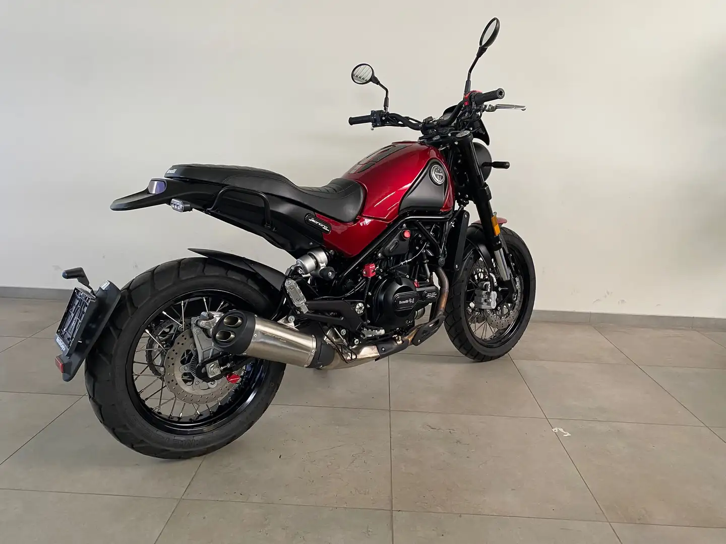 Benelli Leoncino 500 - 2