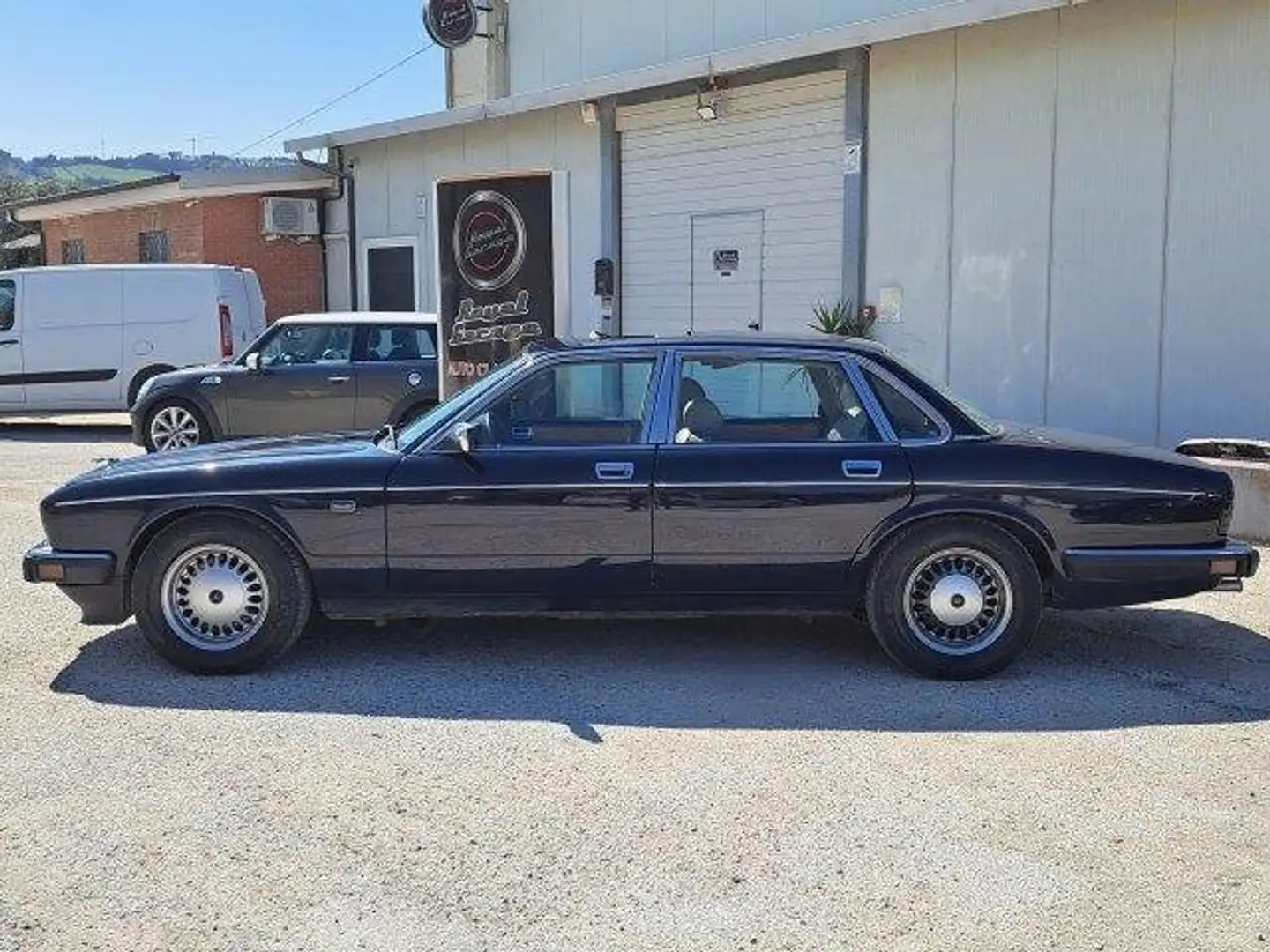 Jaguar XJ DAIMLER XJ6 3.6 -ASI- Bleu - 2