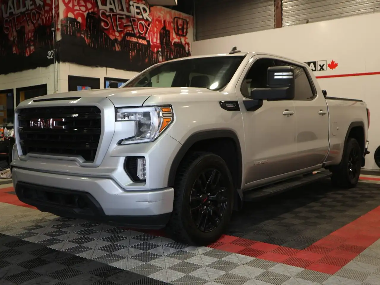 GMC Sierra 1500 photo GMC Sierra 1500