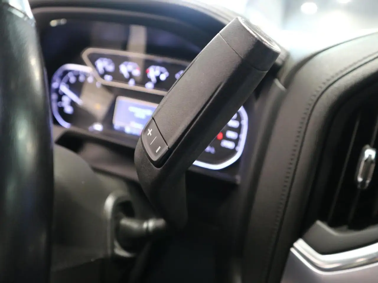 GMC Sierra 1500 photo GMC Sierra 1500