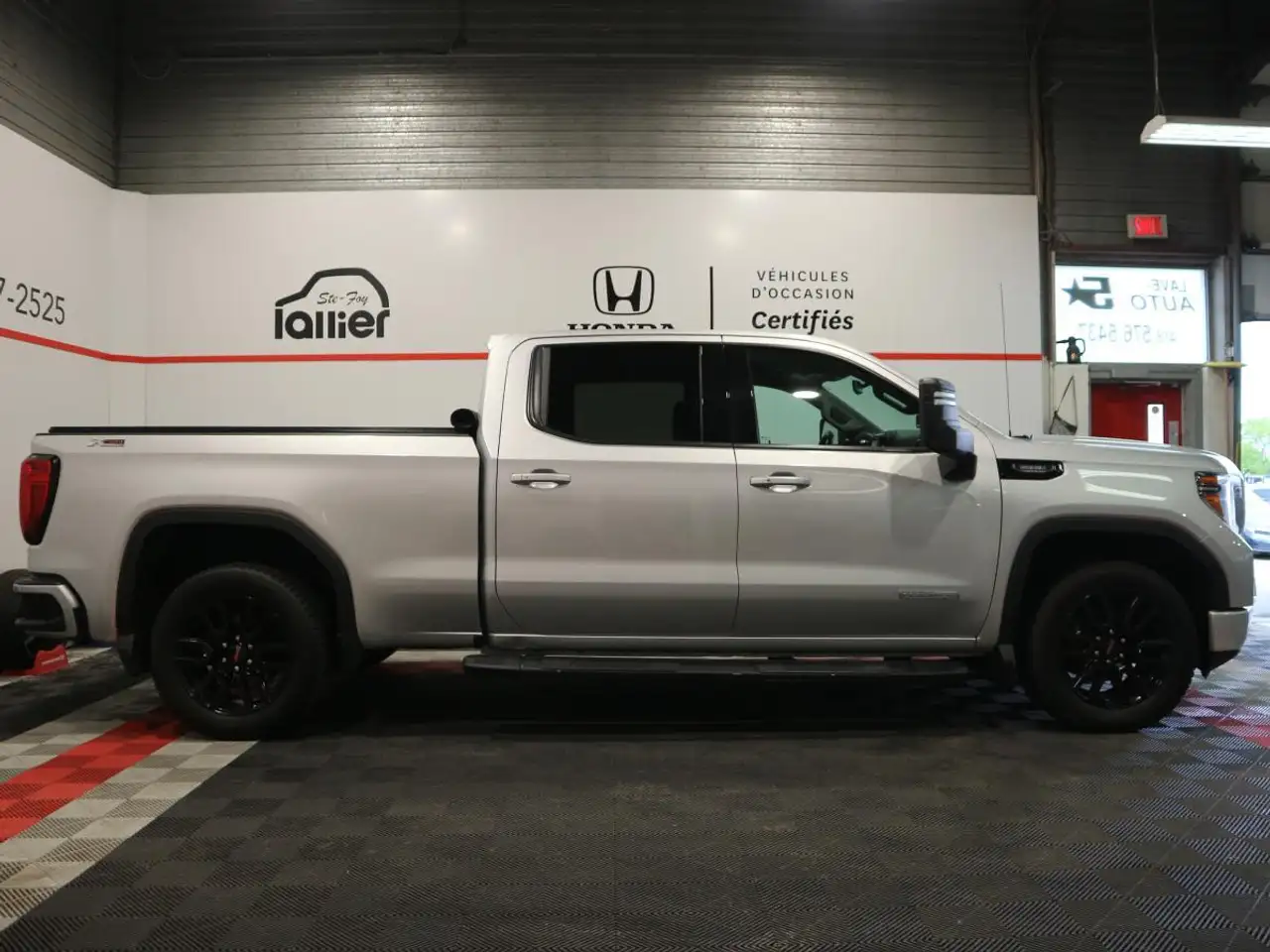 GMC Sierra 1500 photo GMC Sierra 1500