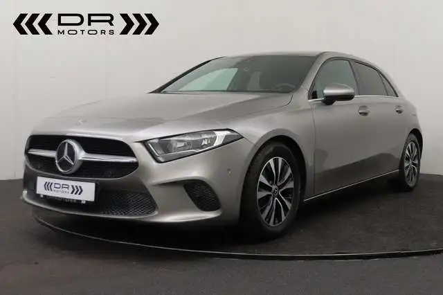 Mercedes-Benz A 160 CAMERA - APPLE CARPLAY - ANDROID - PARKEERASSIS...