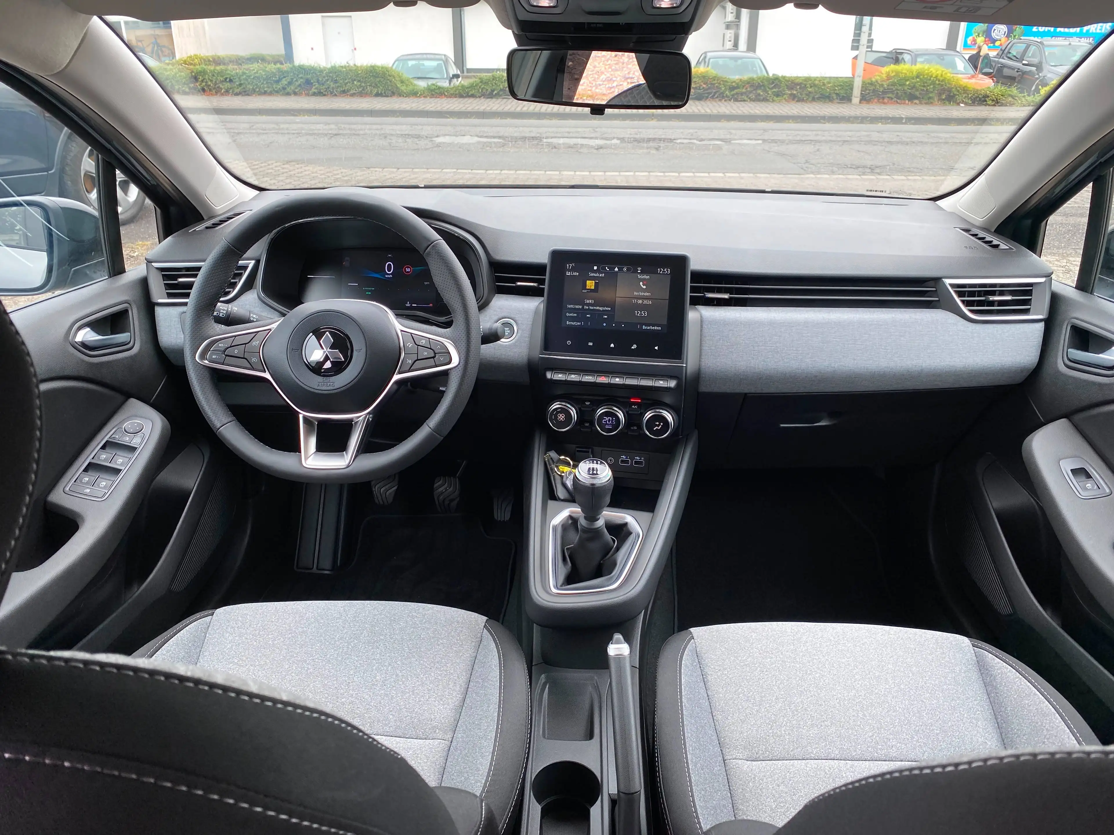 Mitsubishi Colt Plus — photo 8