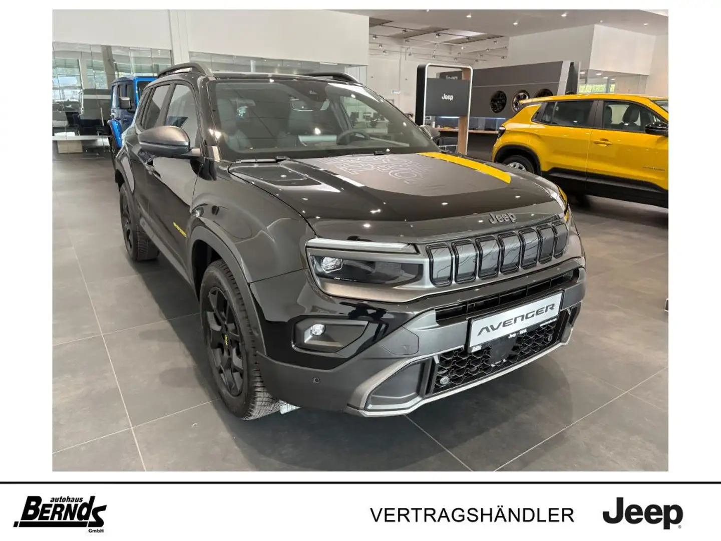 Jeep Avenger 1.2 T3 48V 4xe Hybrid eAWD Automatik The North Fac Zwart - 1