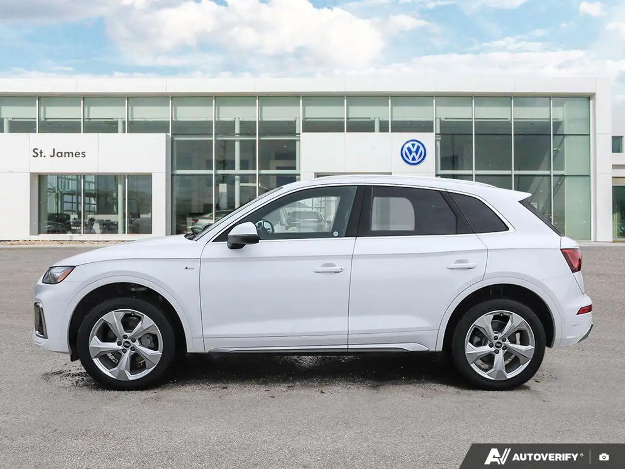 Audi Q5 снимка Audi Q5