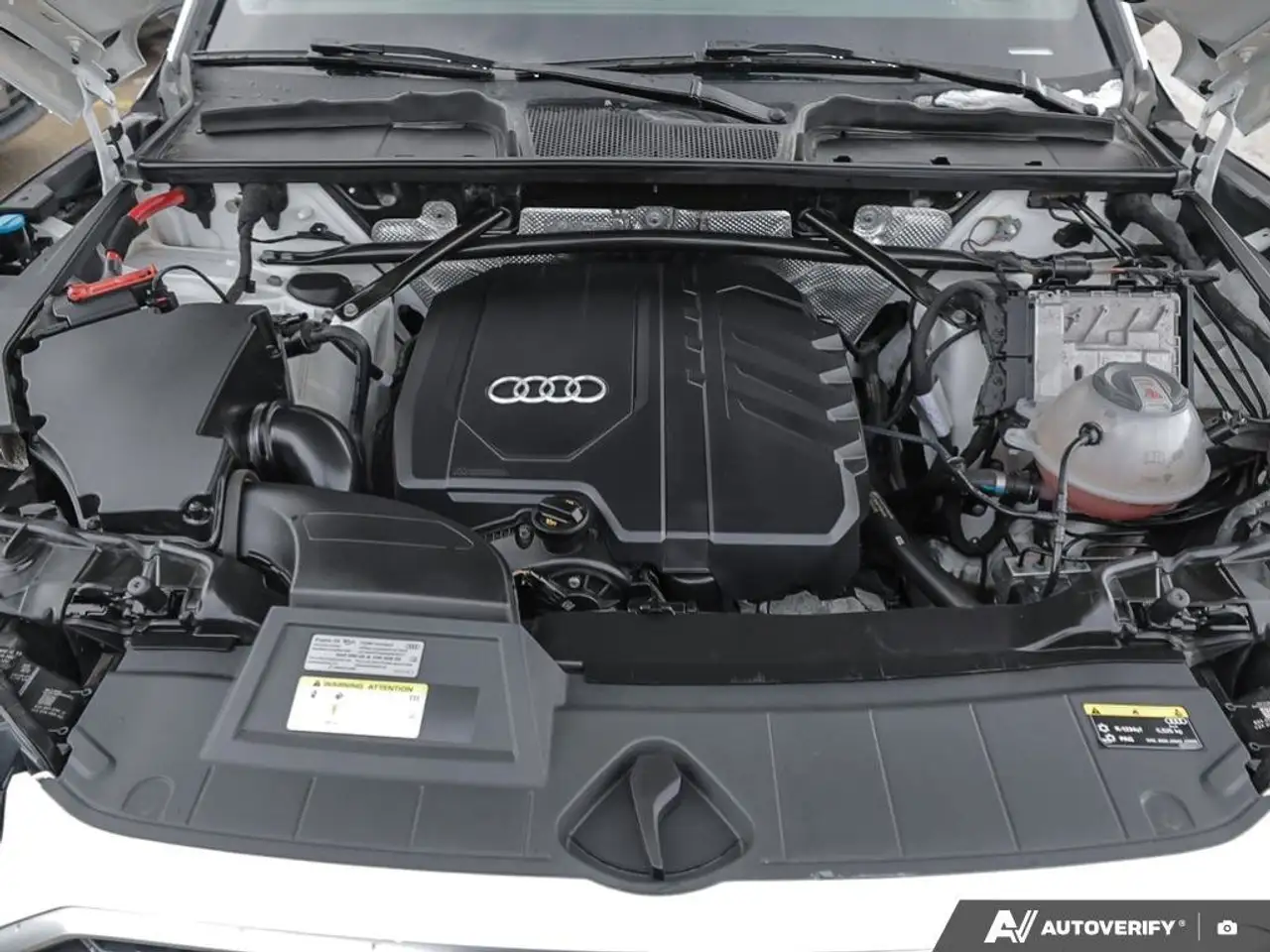 Audi Q5 снимка Audi Q5