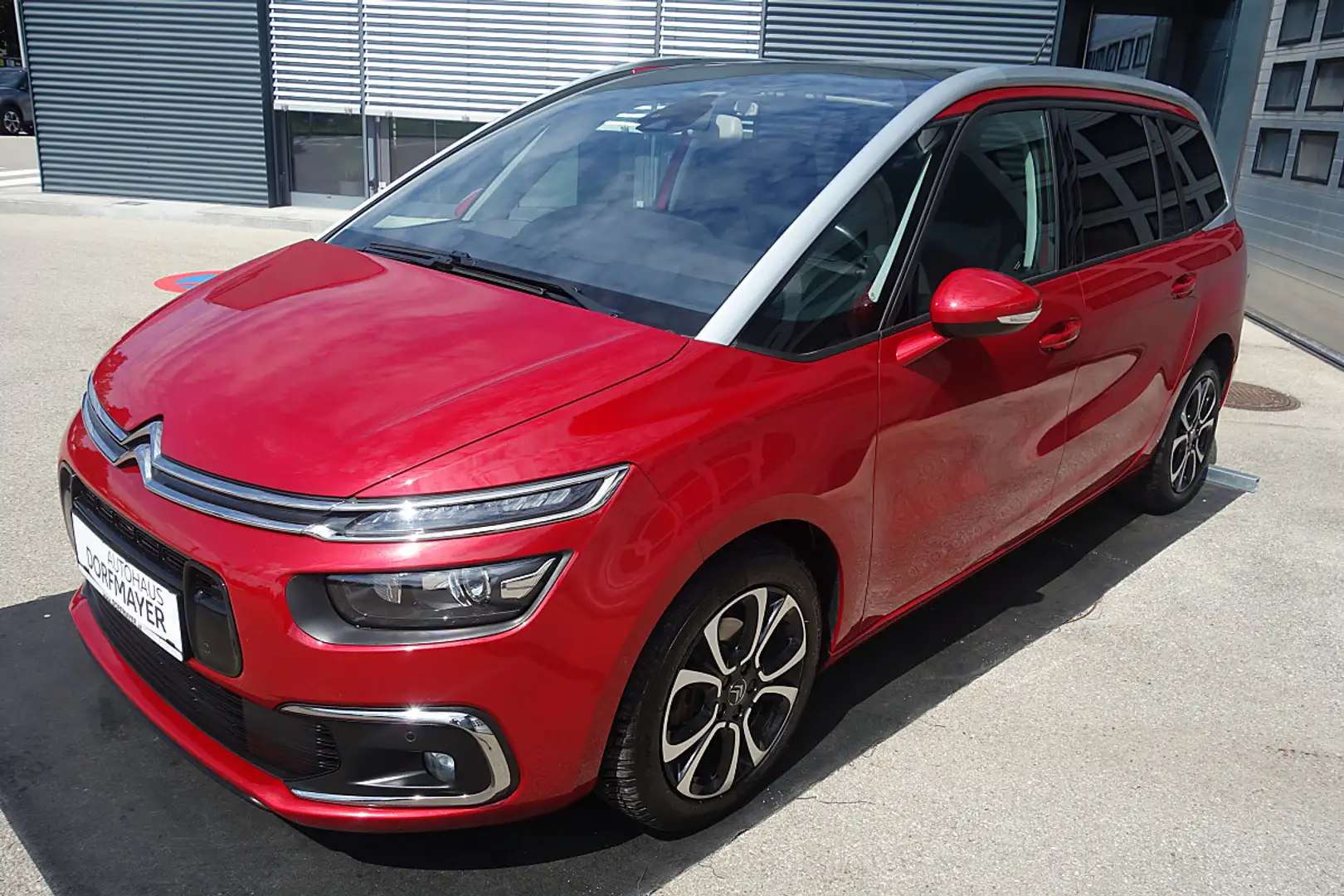 Citroen C4 SpaceTourer C4 Spacetourer Grand  PT 130 S&S 6-Gang Shine Rot - 2