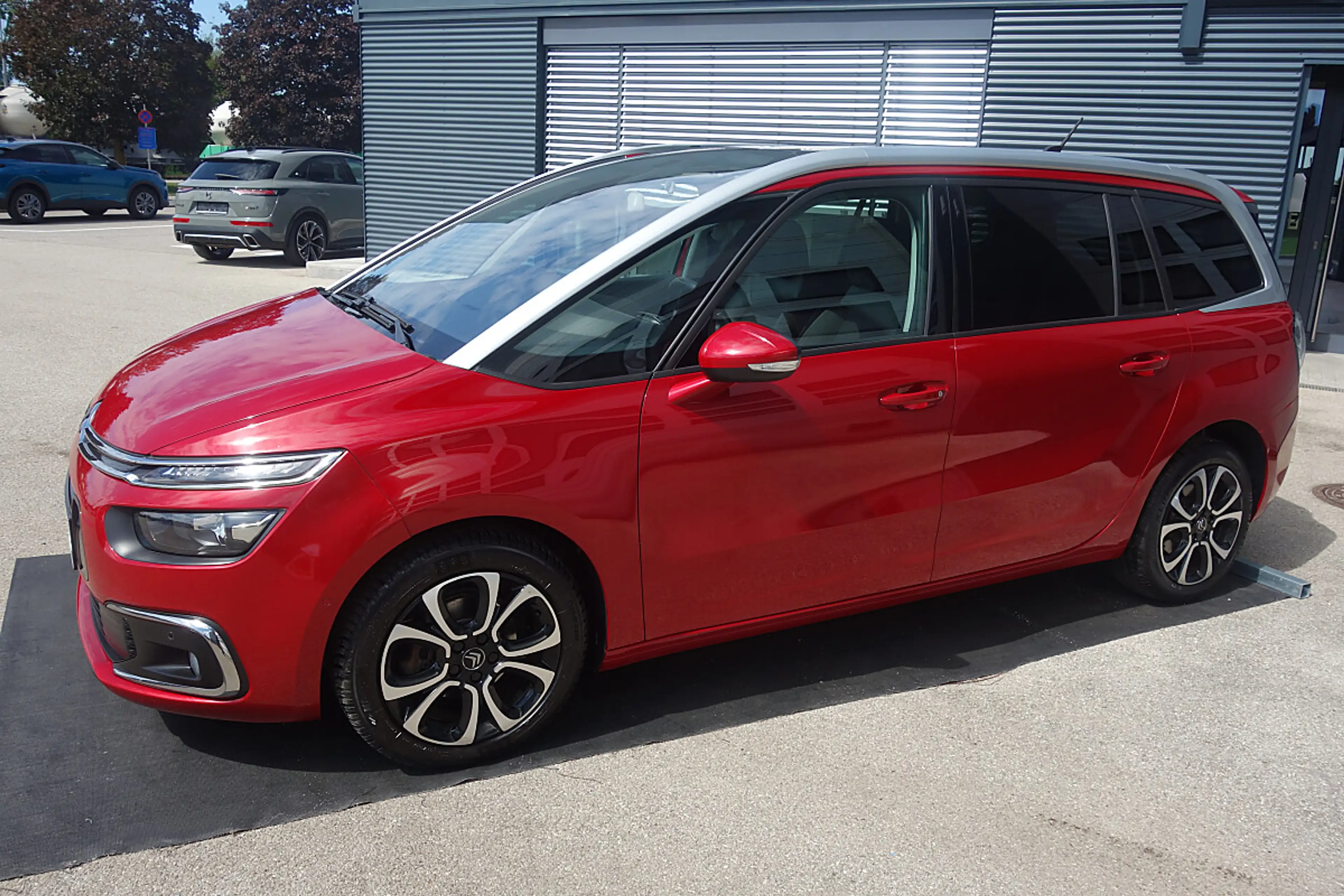 Citroen C4 SpaceTourer C4 Spacetourer Grand PT 130 S&S 6-Gang Shine — photo 10