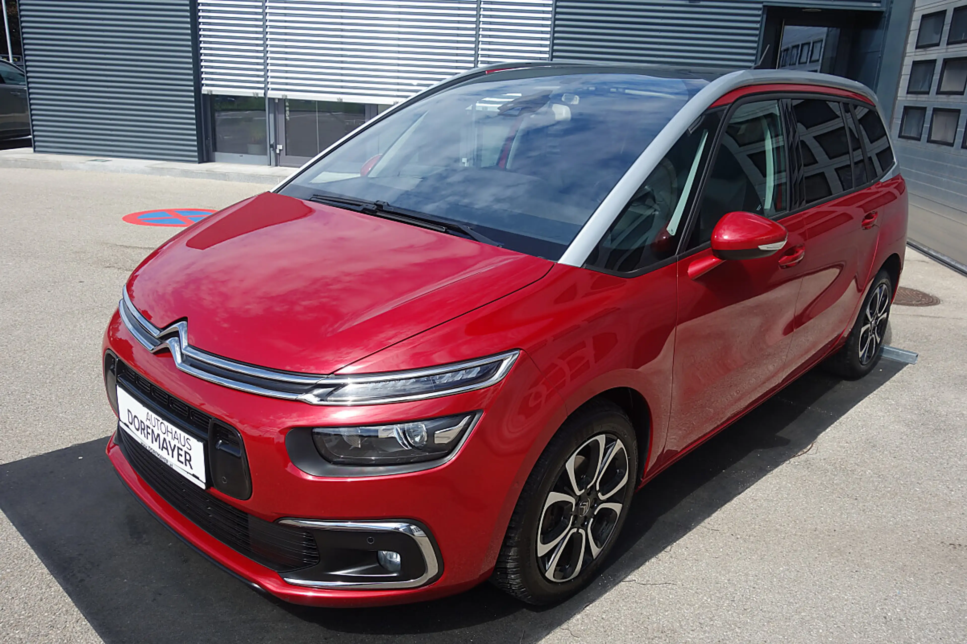 Citroen C4 SpaceTourer C4 Spacetourer Grand PT 130 S&S 6-Gang Shine — photo 9