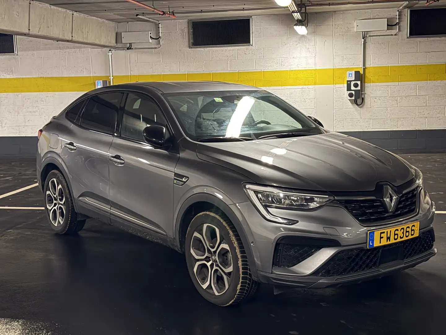 Renault Arkana TCe 140 EDC R.S. LINE - 1