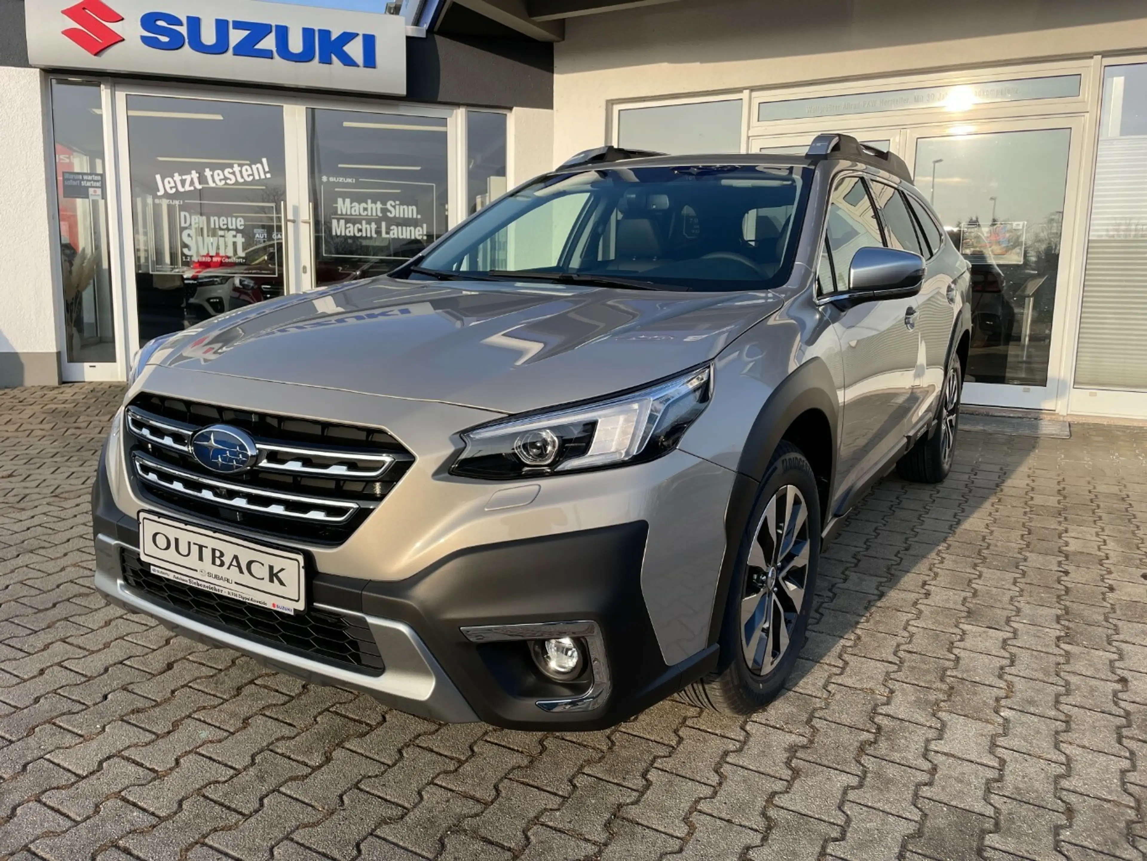Subaru OUTBACK 2.5i Platinum*LED*DAB+*PTC*Lagewagen — photo 6