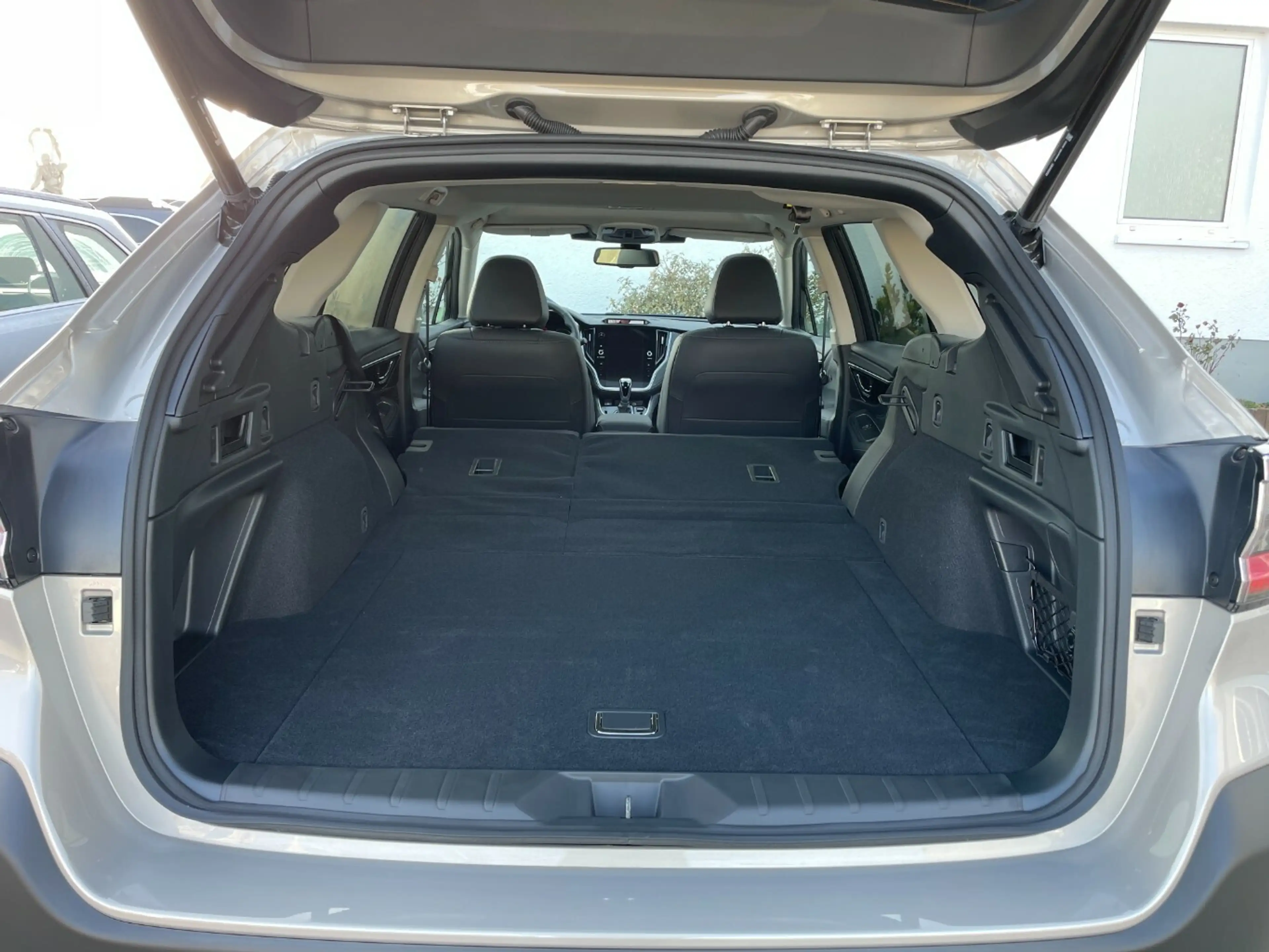 Subaru OUTBACK 2.5i Platinum*LED*DAB+*PTC*Lagewagen — photo 11