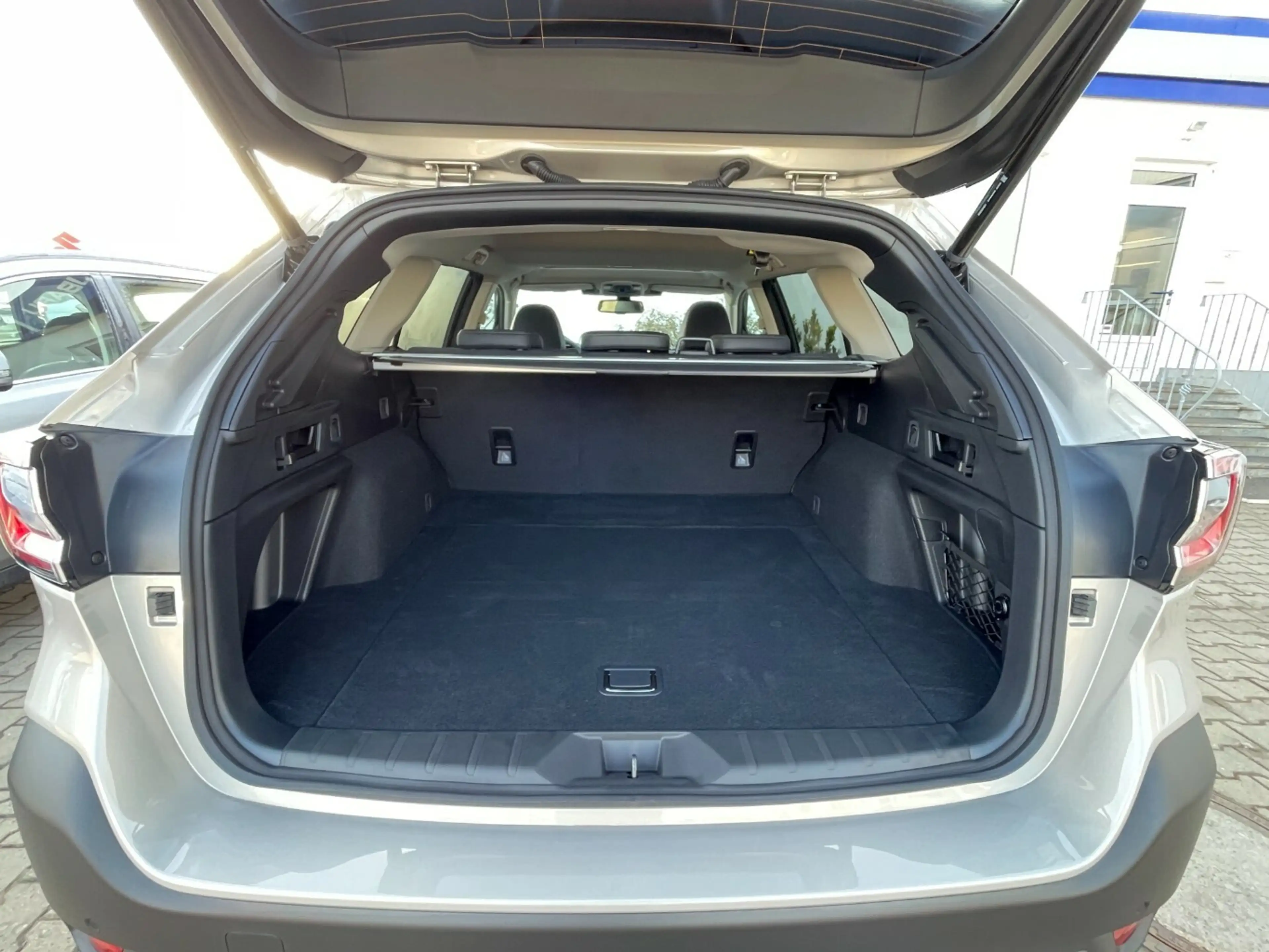 Subaru OUTBACK 2.5i Platinum*LED*DAB+*PTC*Lagewagen — photo 10