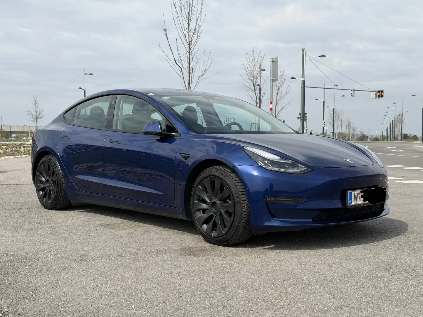 Tesla Model 3 Model 3 LR AWD, Boost und KONI+ Blau - 1
