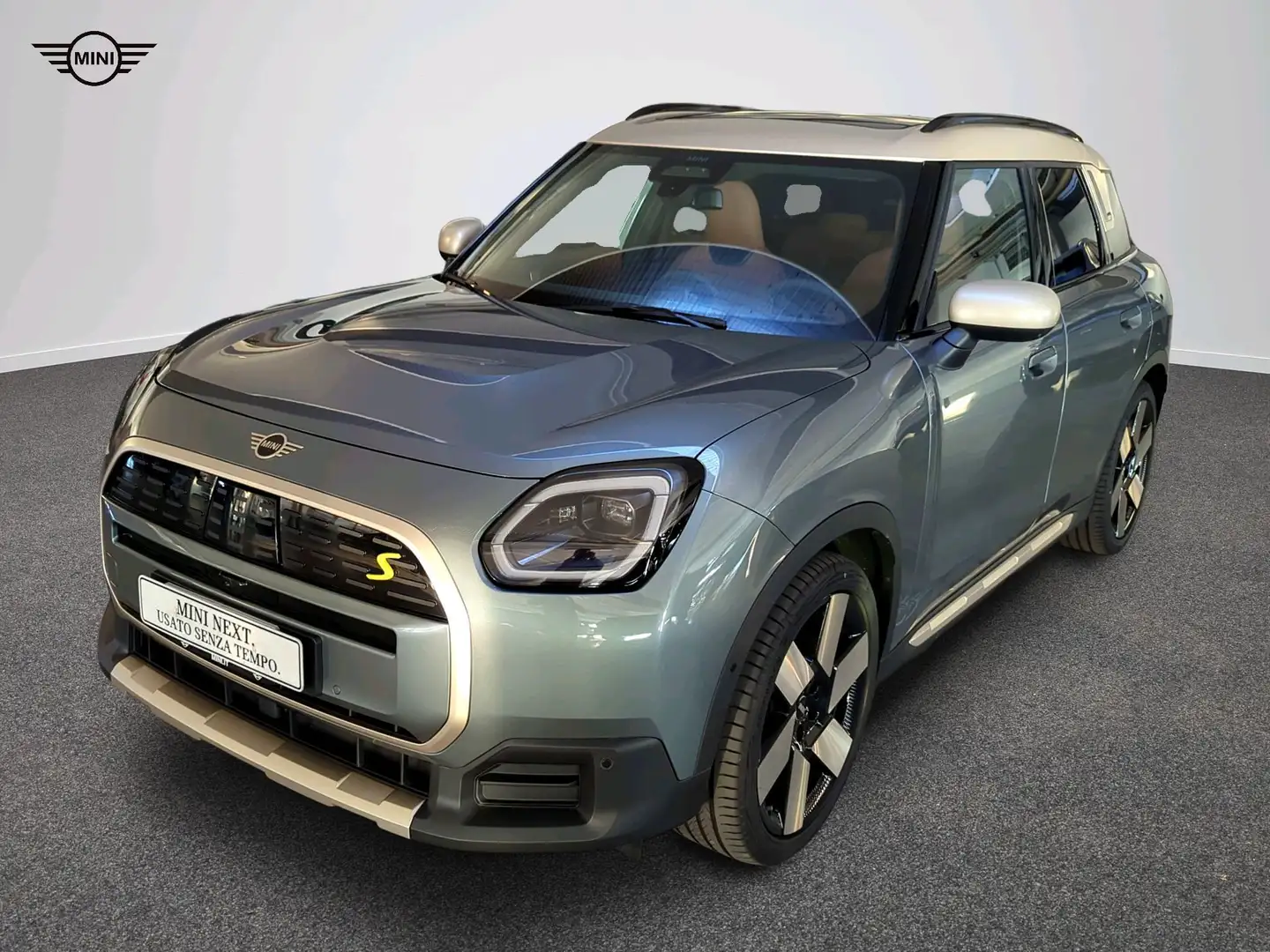 MINI Countryman SE All4 Favoured Verde - 1
