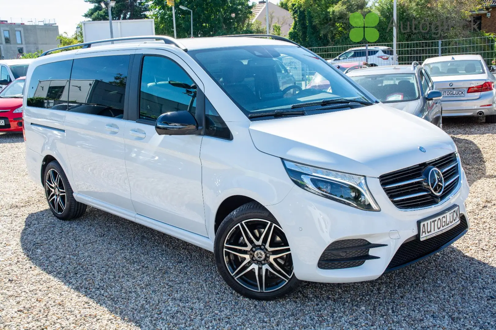 Mercedes-Benz V 250 LANG AMG*PANO*BURM*TISCH*DISTR*360*4MATIC Biały - 1