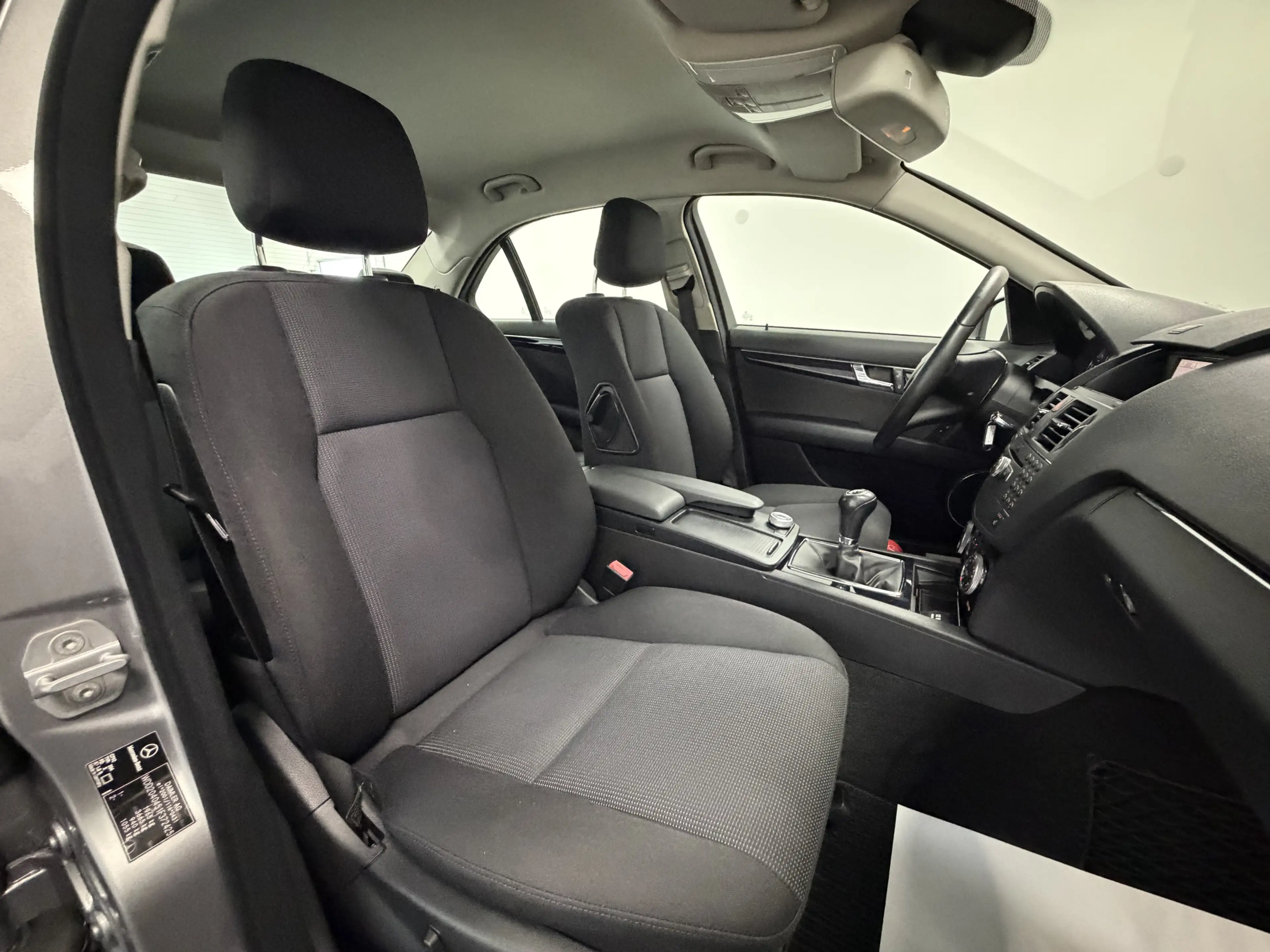 Mercedes-Benz C 180 Kompressor Sitzheizung Bluetooth Tempomat — photo 11