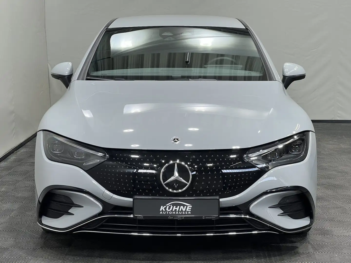 Mercedes-Benz EQE 350 AMG +Digital+AHK+Burm3D+Memory+360° Gris - 2