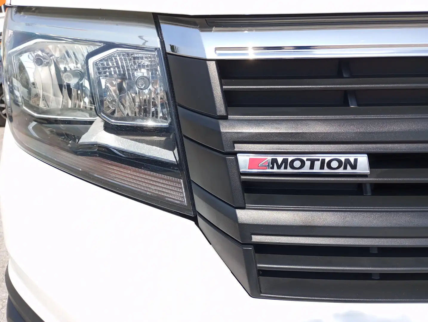 Volkswagen Crafter 4 MOTION  FRIGO 2.0 TDI 177CV P. M.T.A. Bianco - 1