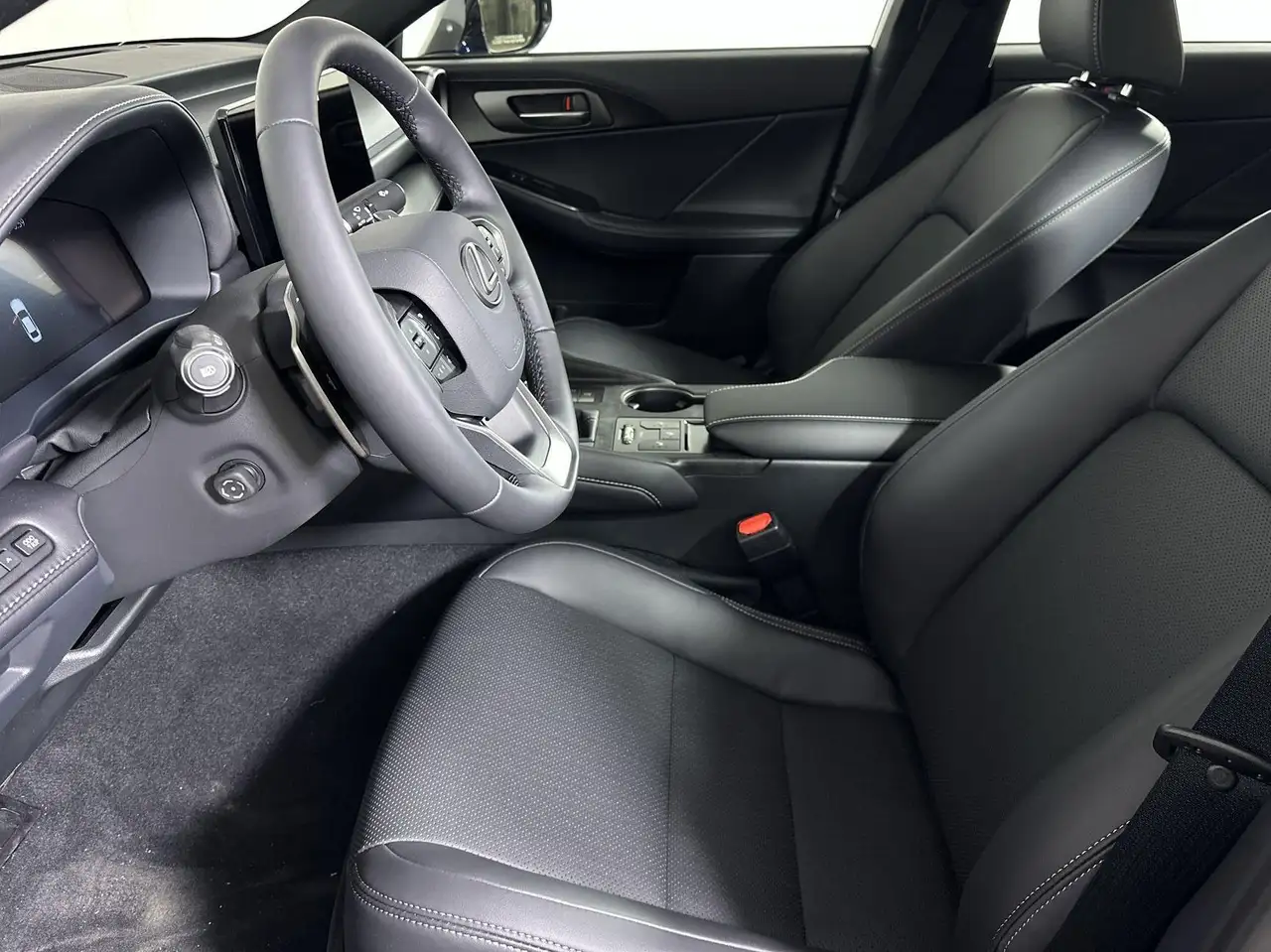 Lexus IS снимка Lexus IS