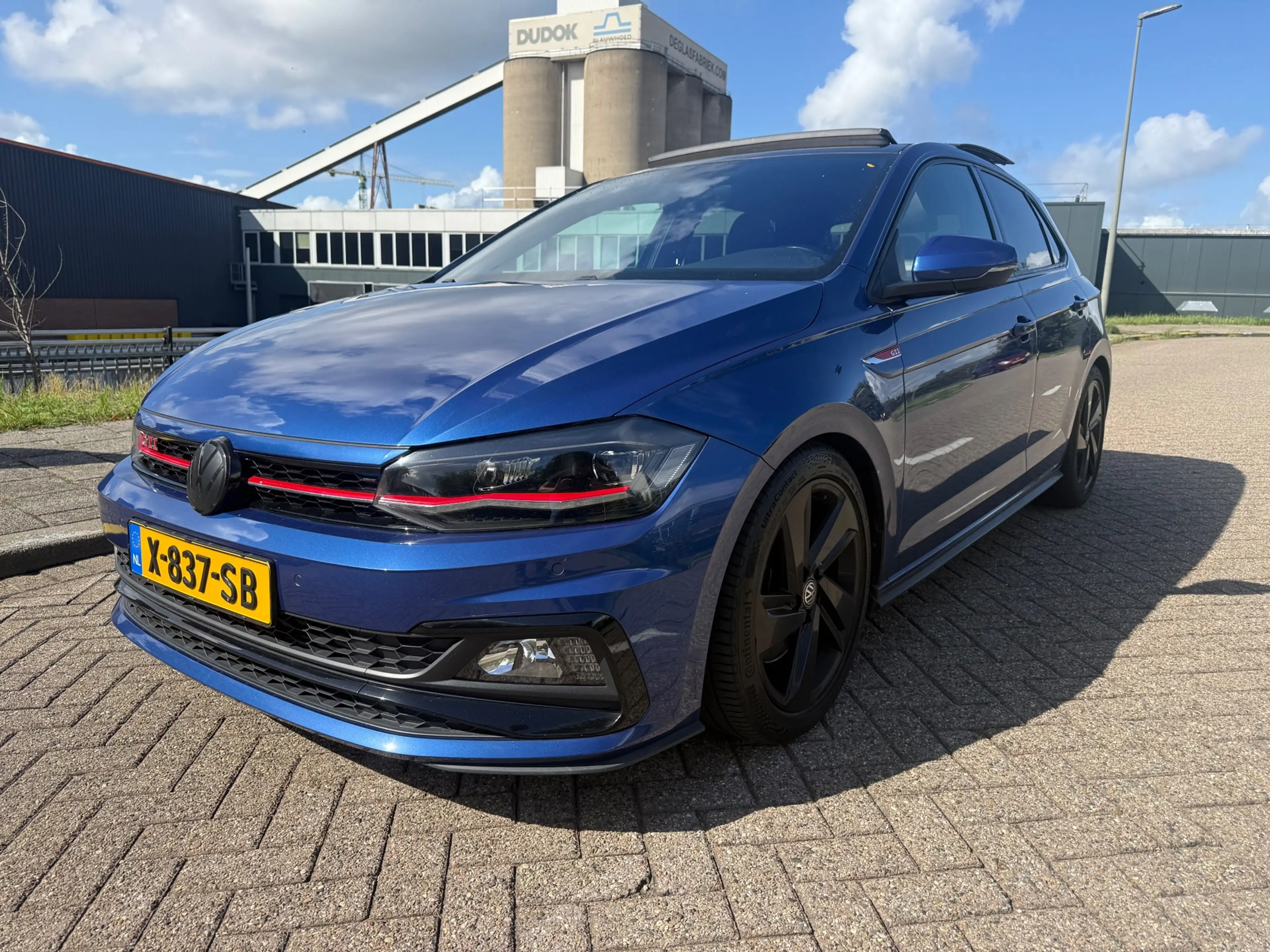 Volkswagen Polo GTI 2.0 TSI — photo 12