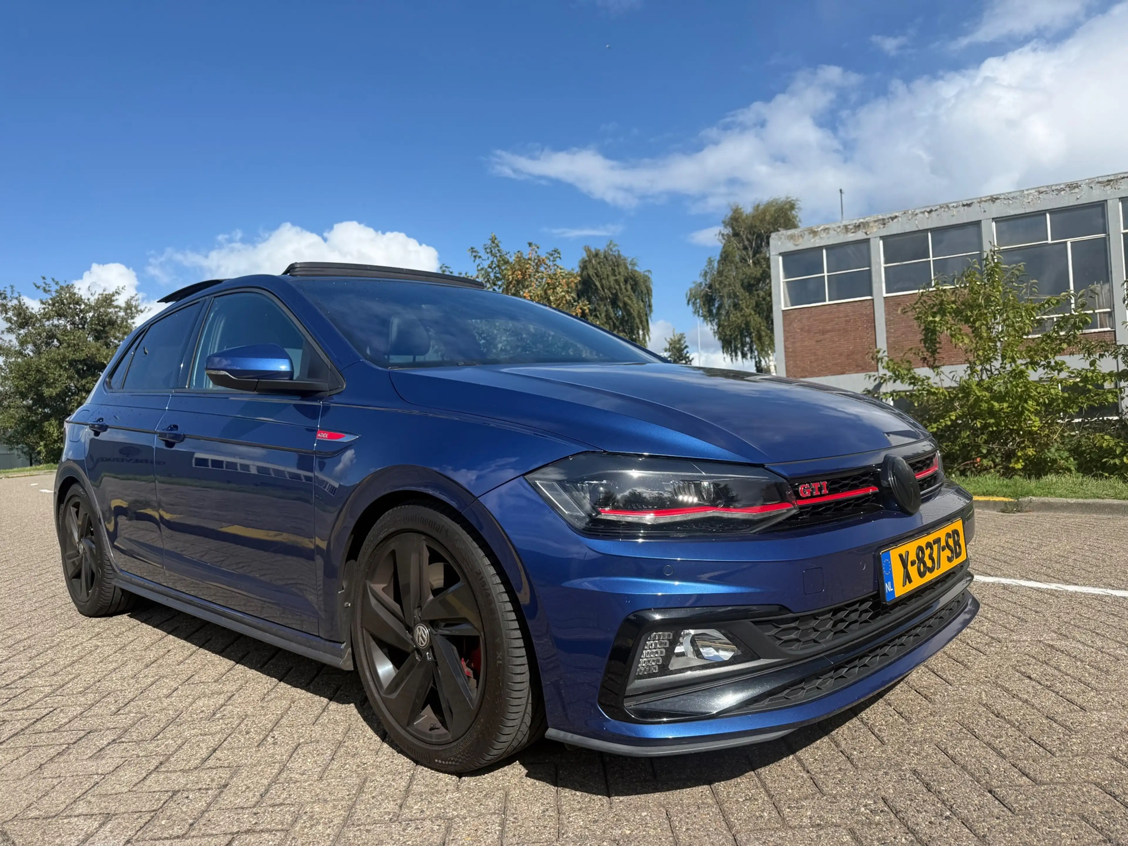 Volkswagen Polo GTI 2.0 TSI — photo 10