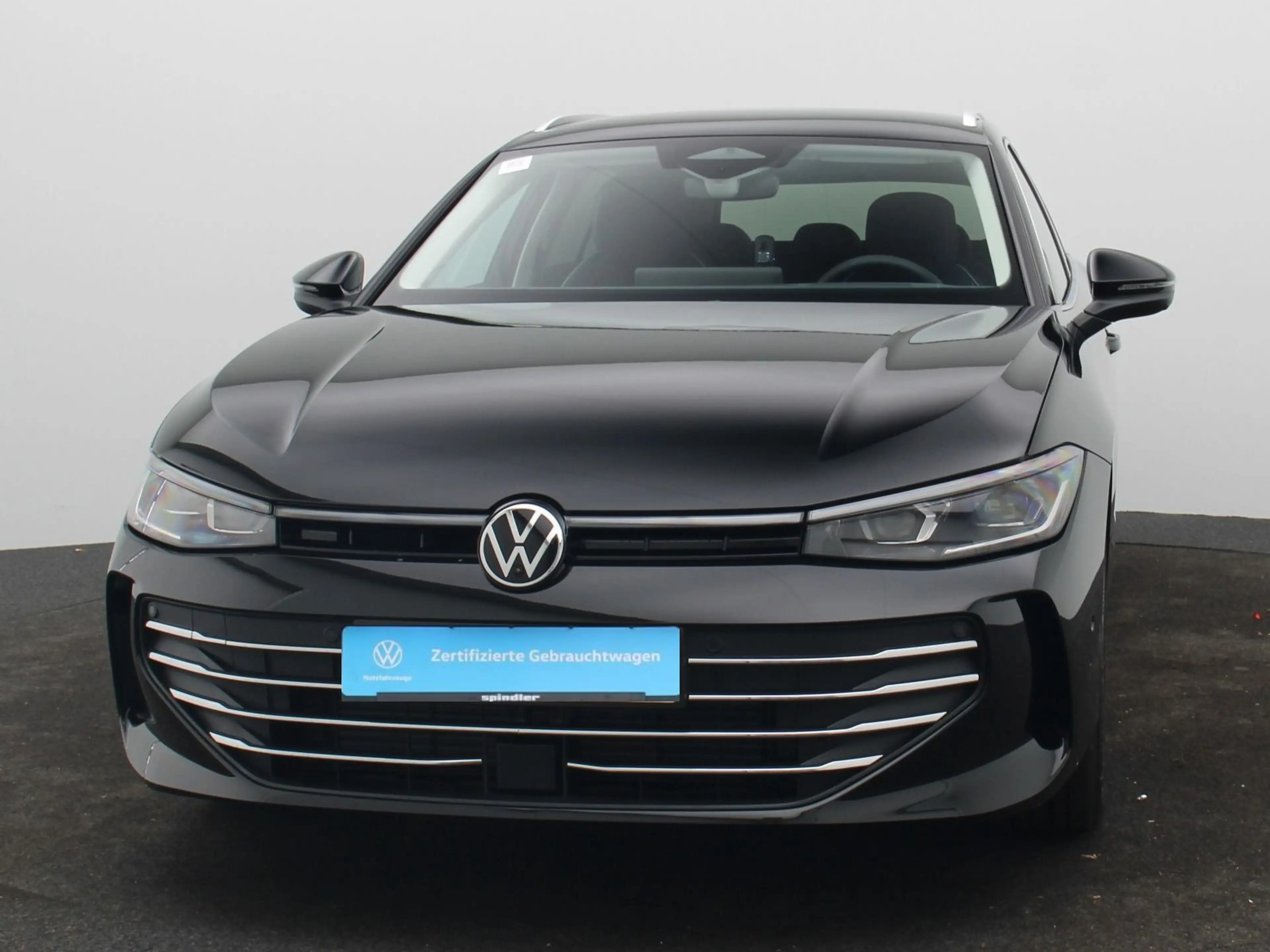 Volkswagen Passat Variant 2.0 TDI DSG / Matrix, IQ.Drive — photo 3