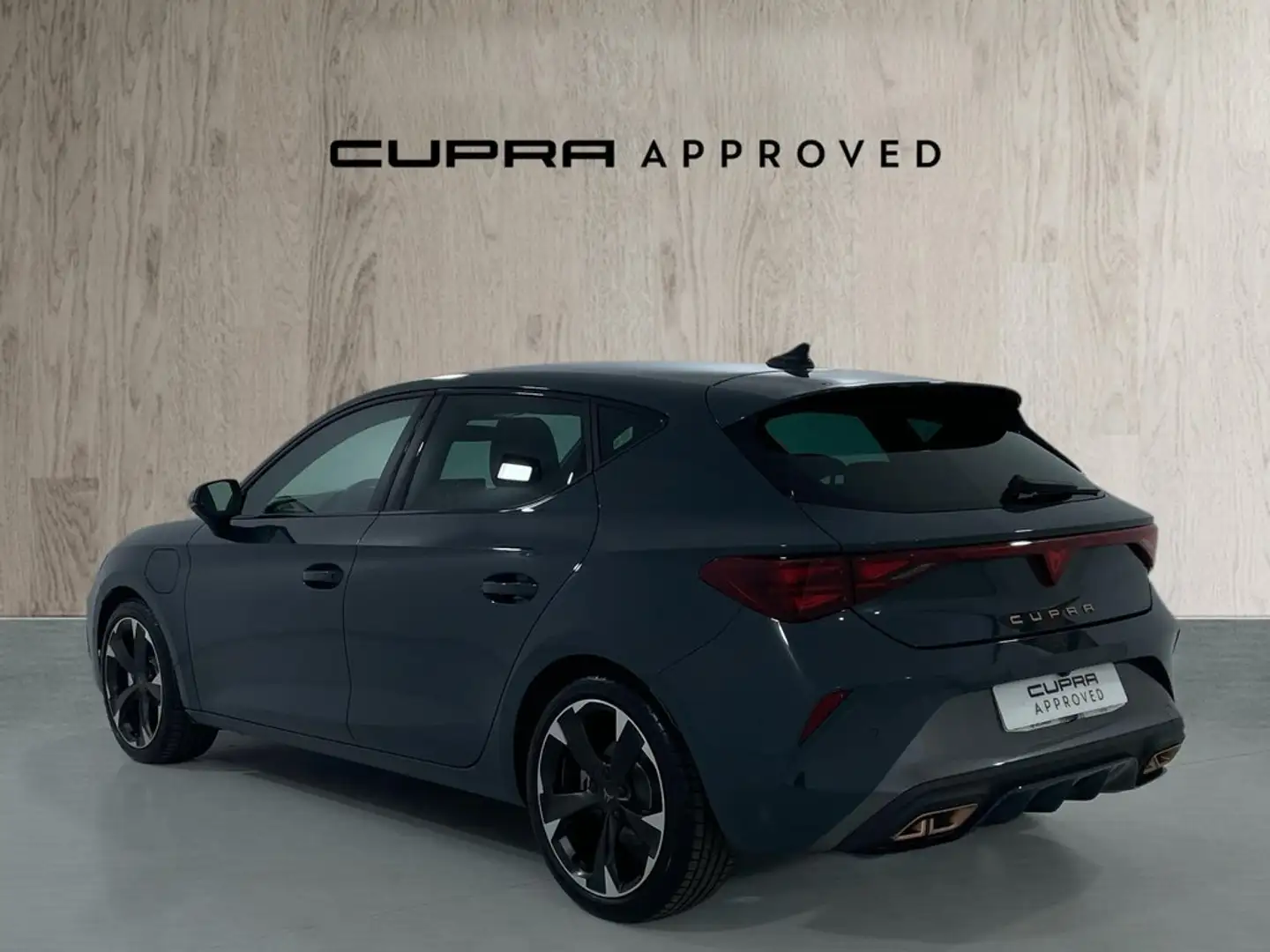 CUPRA Leon 1.5 TSI e-Hybrid 150kW DSG Azul - 2