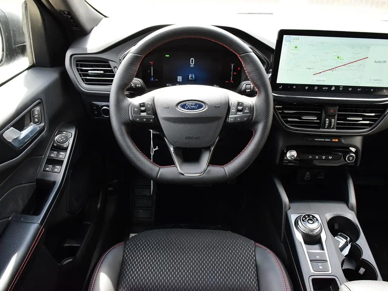 Ford Escape снимка Ford Escape