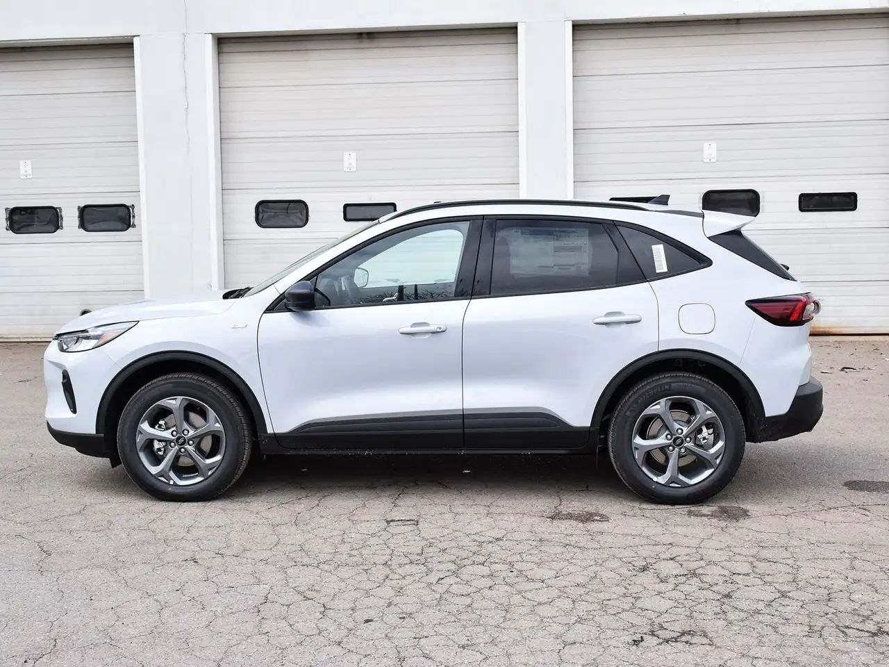 Ford Escape снимка Ford Escape