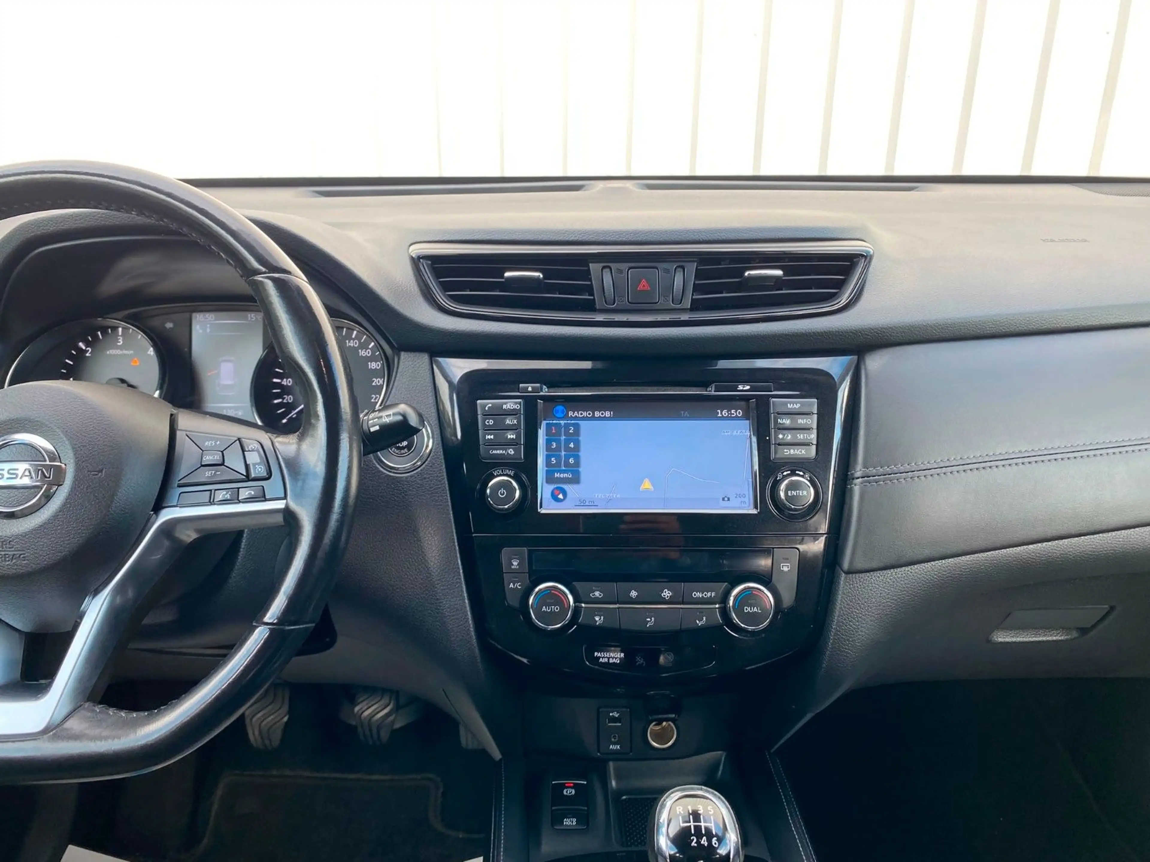 Nissan X-Trail 360° Cam Leder Panorama Bose Sound — photo 13