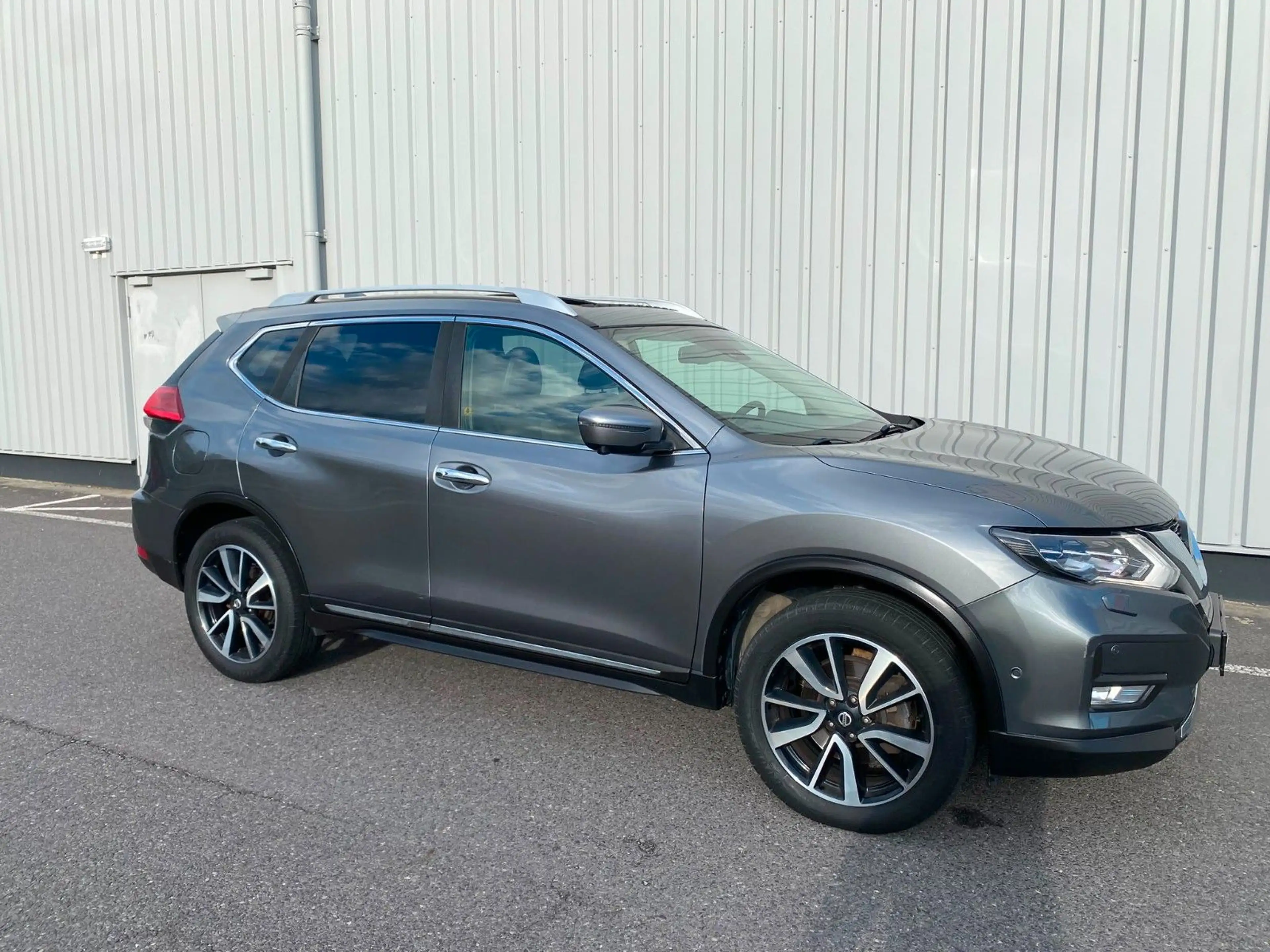 Nissan X-Trail 360° Cam Leder Panorama Bose Sound — photo 6