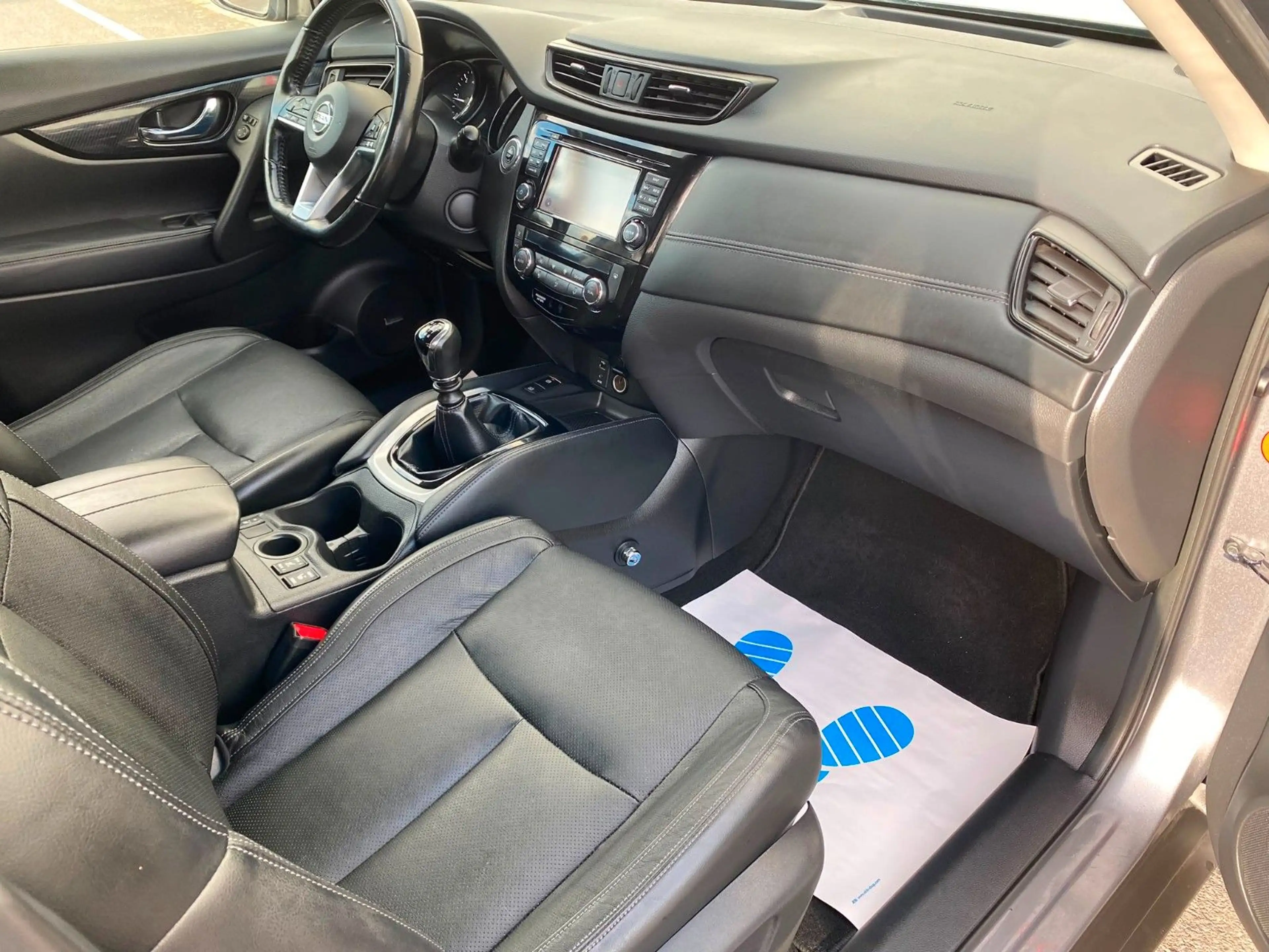 Nissan X-Trail 360° Cam Leder Panorama Bose Sound — photo 12