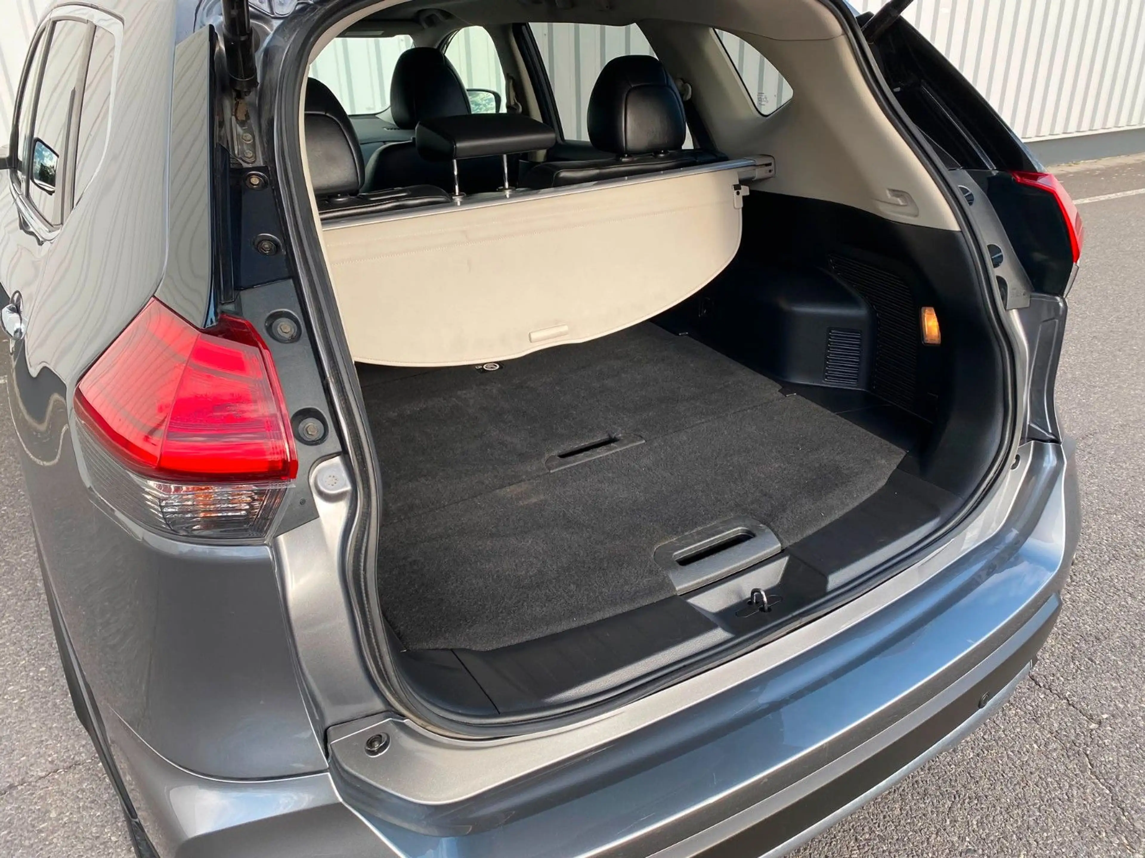 Nissan X-Trail 360° Cam Leder Panorama Bose Sound — photo 16