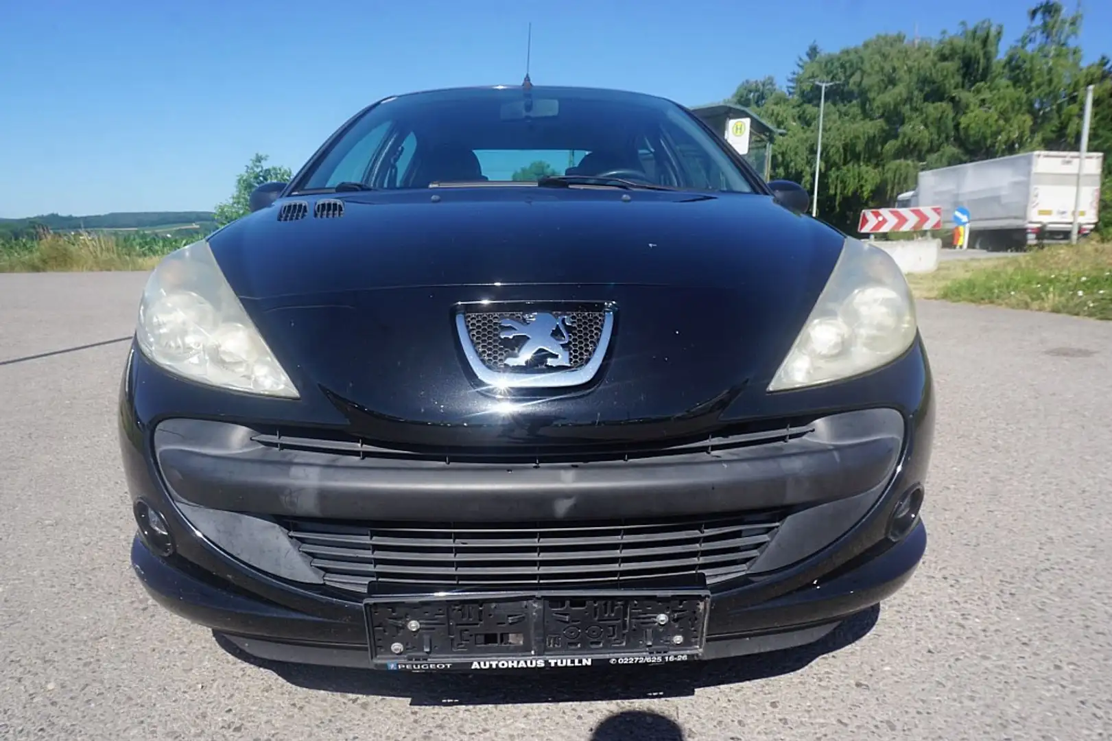 Peugeot 206 + Trendy 1,4 Schwarz - 1