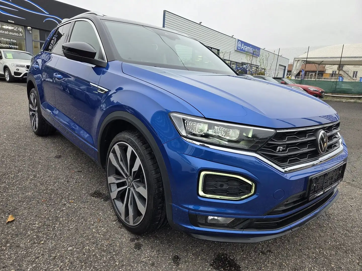 Volkswagen T-Roc 1.5 TSI EVO 150CH R-LINE DSG7 S\u0026S Bleu - 1