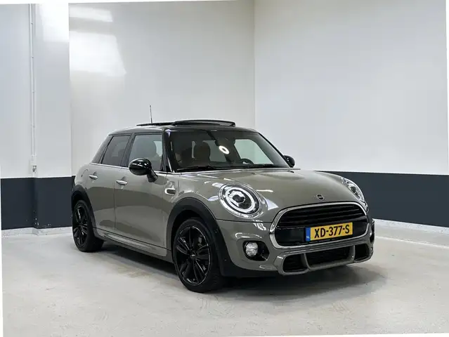MINI John Cooper Works 5-Deurs 1.5 | NL|1 Eig | Navigatie | AIrco | LM ve