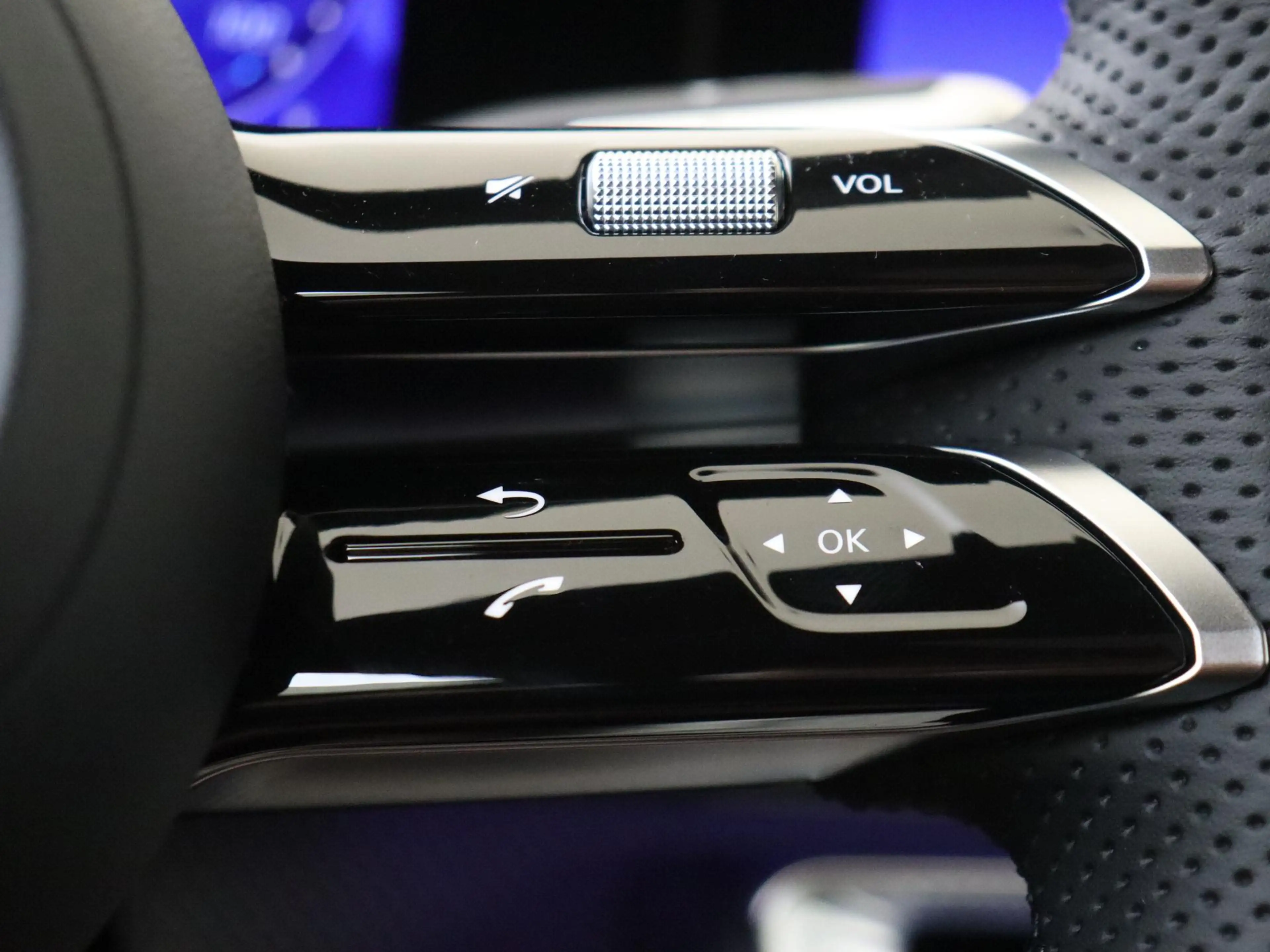 Mercedes-Benz C 400 4MATIC Launch Edition 94 kWh Dakverlichting - Rija — photo 13