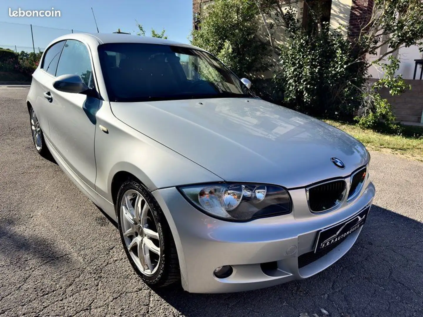 BMW 123 123d pack -M 5999e Gris - 2