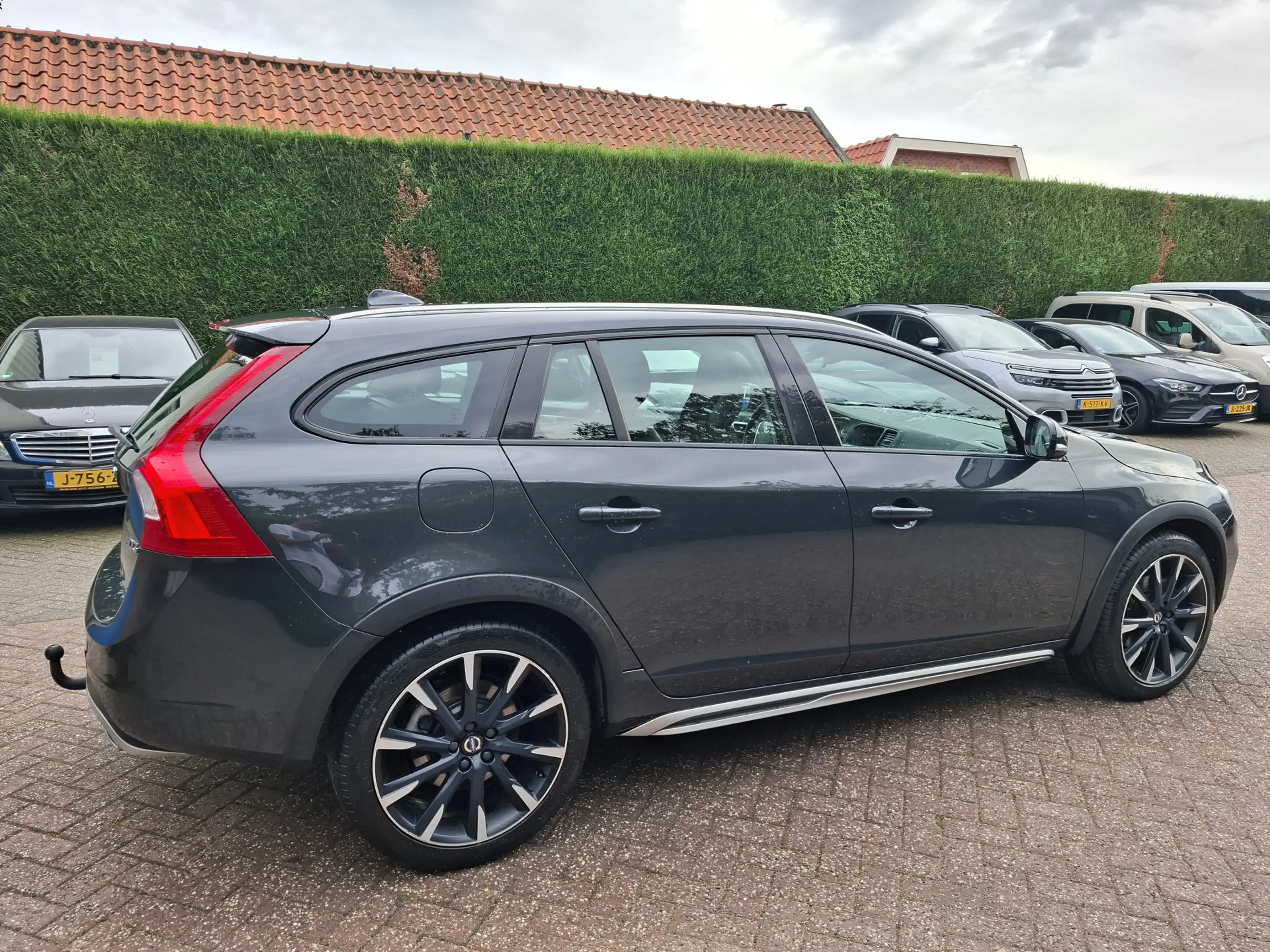 Volvo V60 Cross Country 2.0 D3 Nordic+ 150PK — photo 8