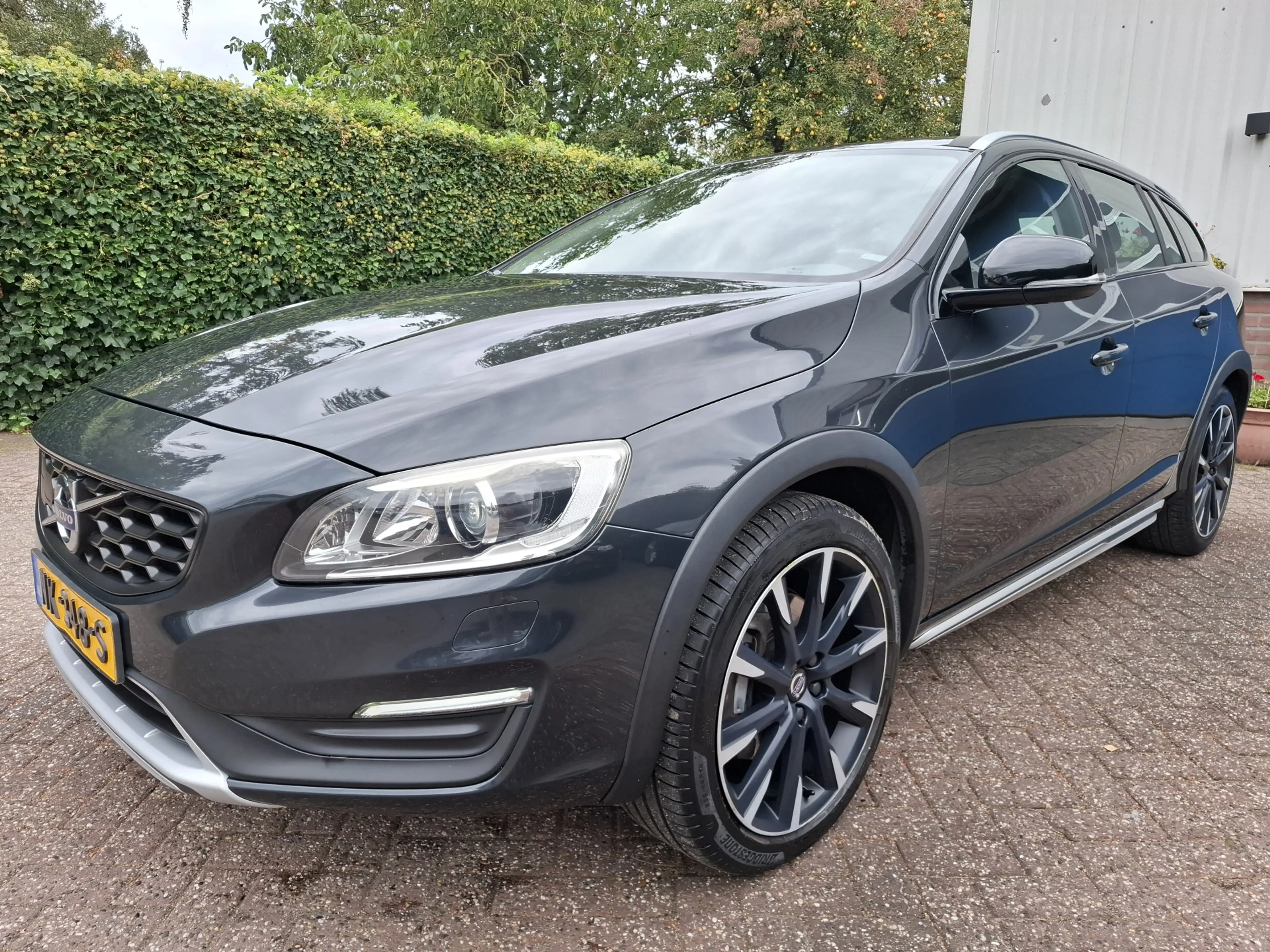 Volvo V60 Cross Country 2.0 D3 Nordic+ 150PK