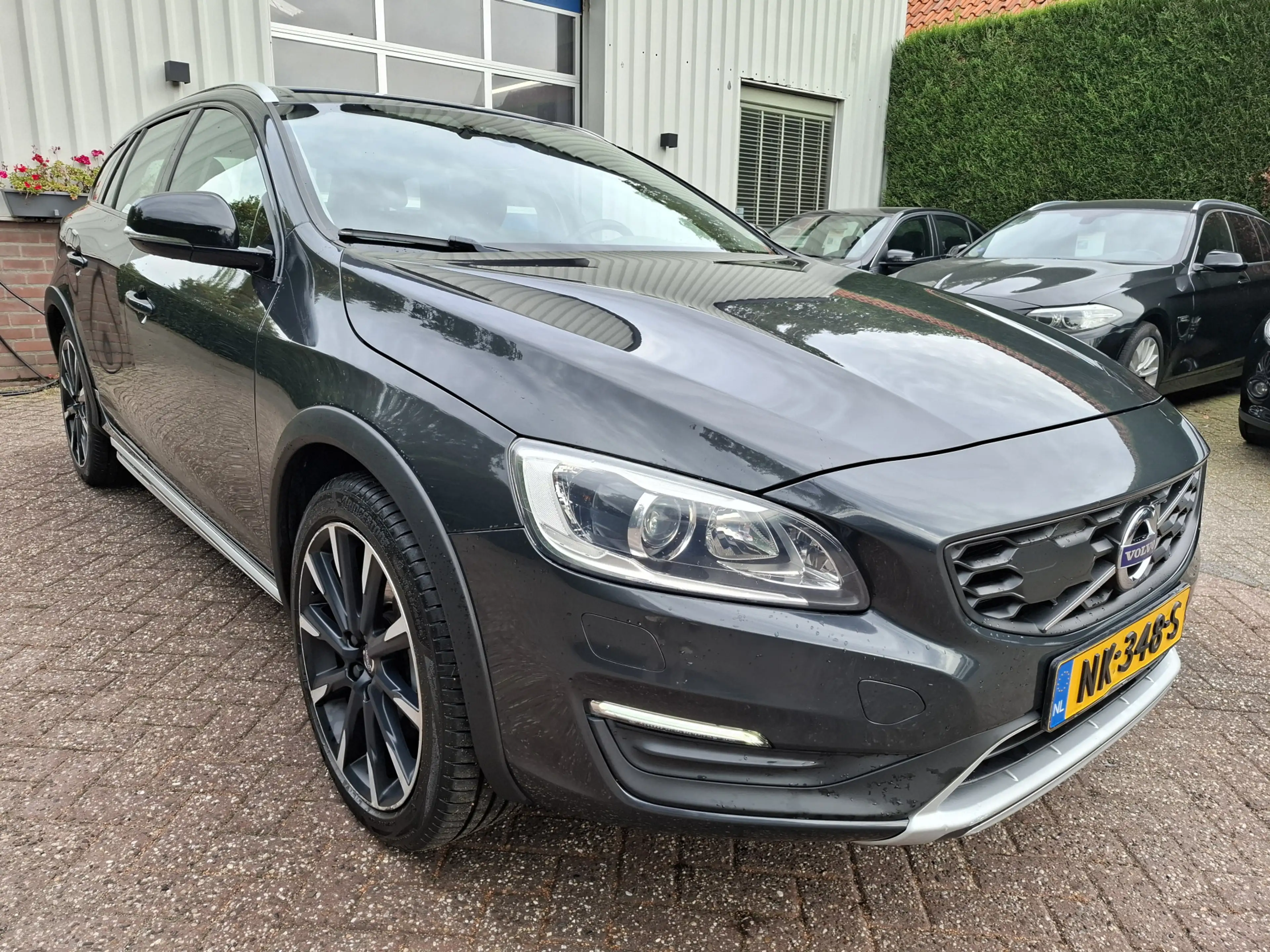 Volvo V60 Cross Country 2.0 D3 Nordic+ 150PK — photo 10