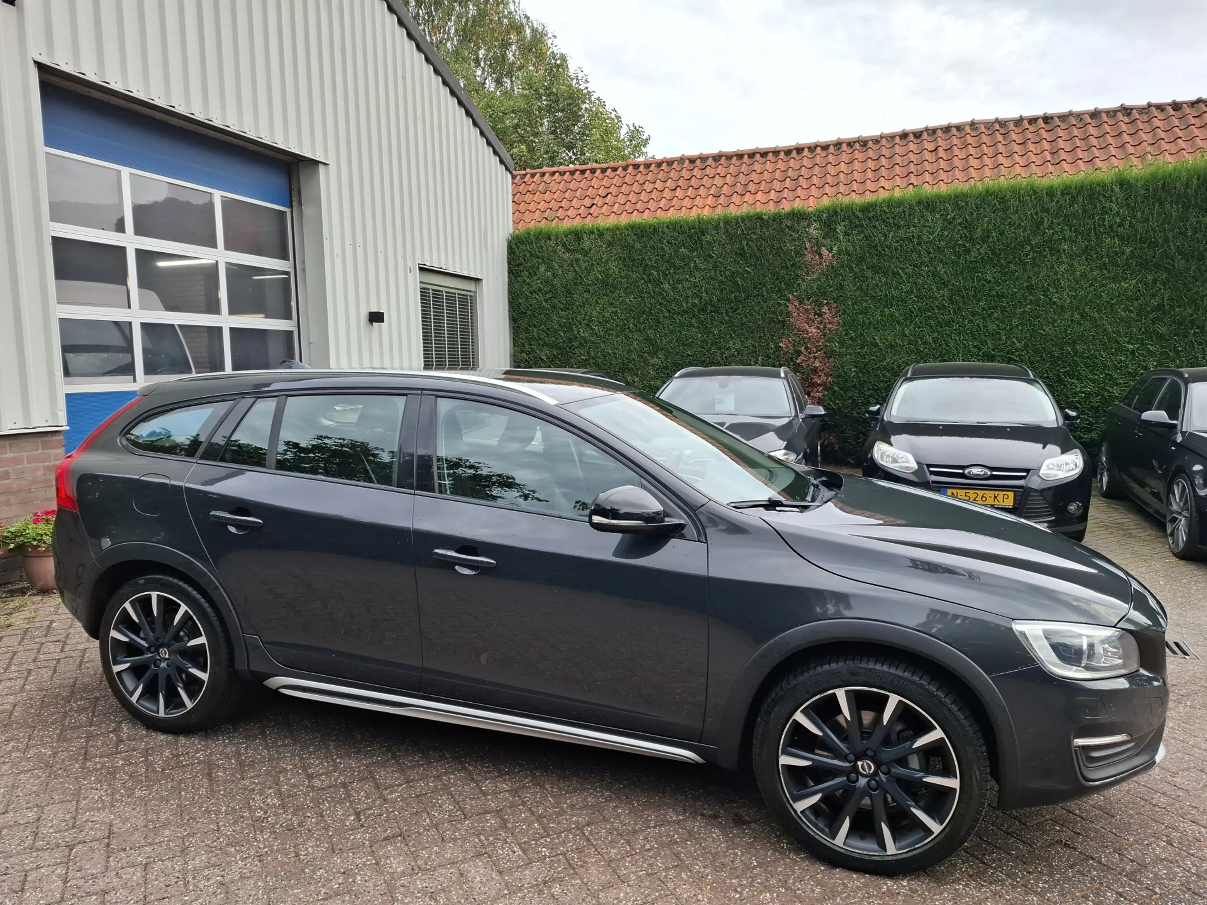 Volvo V60 Cross Country 2.0 D3 Nordic+ 150PK — photo 9