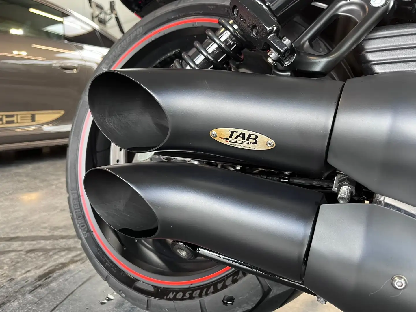 Harley-Davidson VRSC Night Rod VR1 Noir - 2