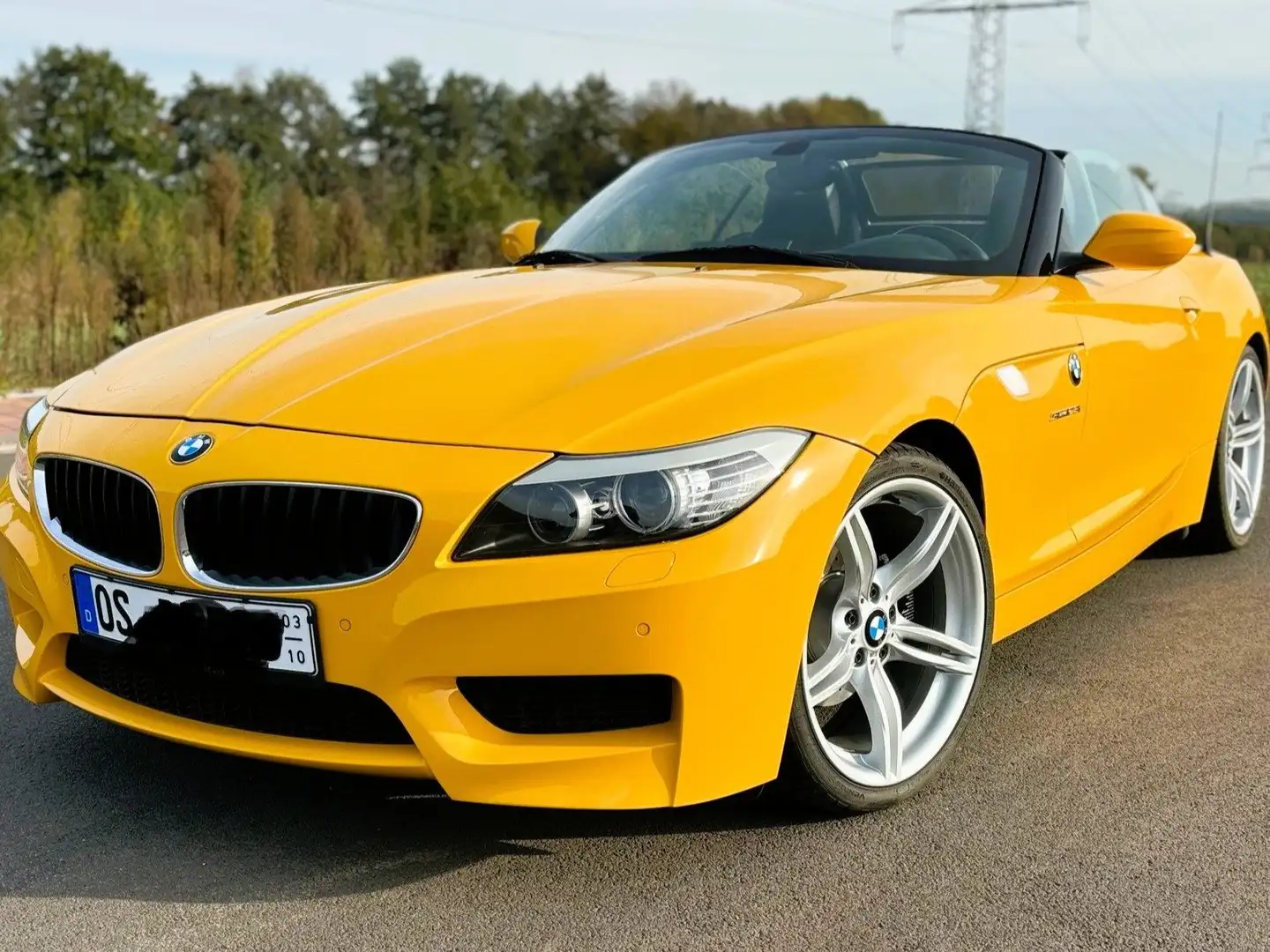 BMW Z4 Z4 sDrive23i M-Paket, Schalter!, volle Ausstattung Žlutá - 1