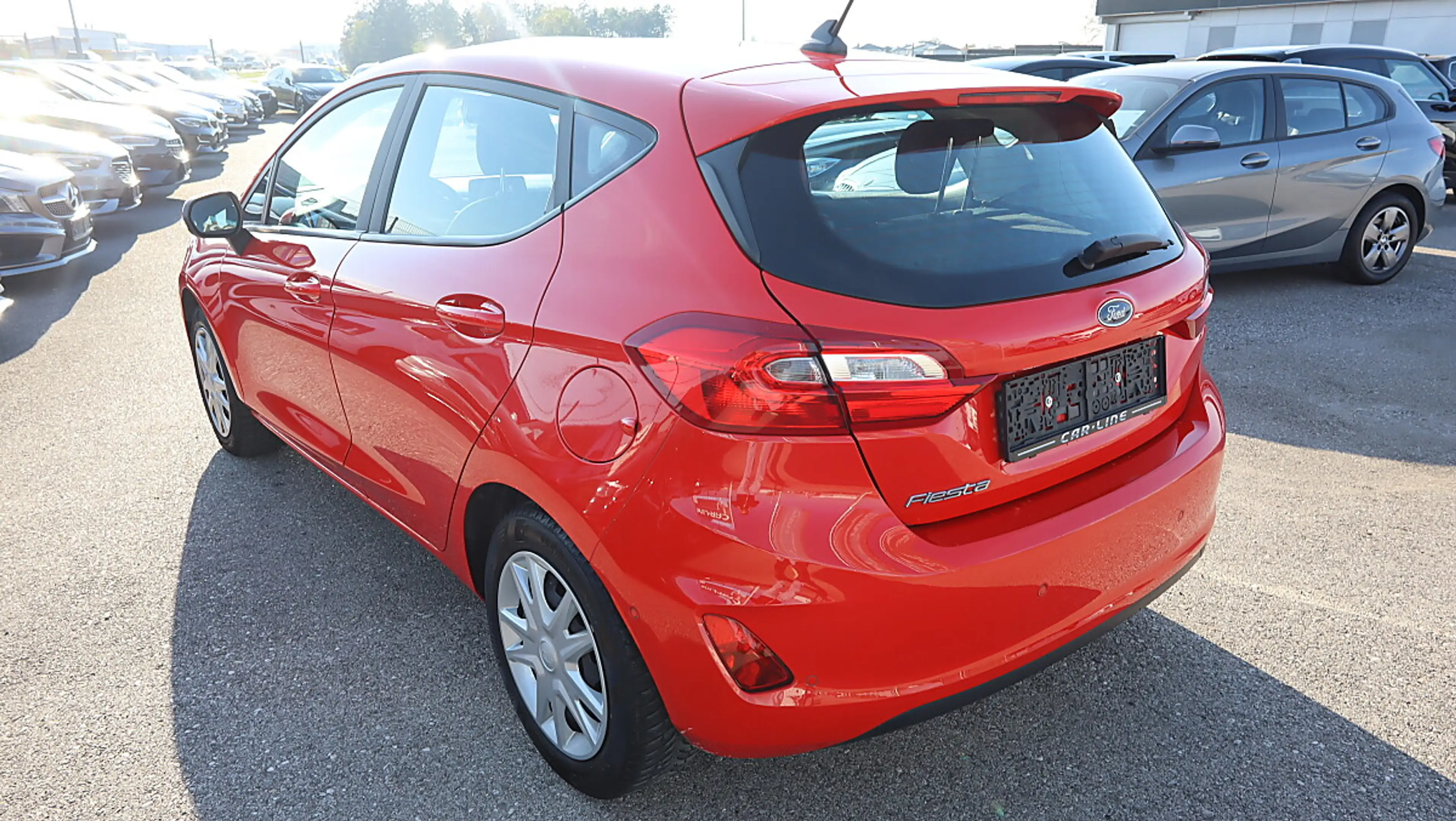 Ford Fiesta 1.1 Cool&Connect Parksensor vo+hi Lenkradh. Sit... — photo 8