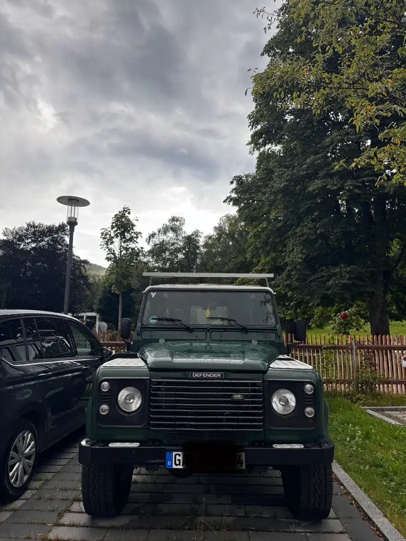 Land Rover Defender 110 Station Wagon SE Grün - 1