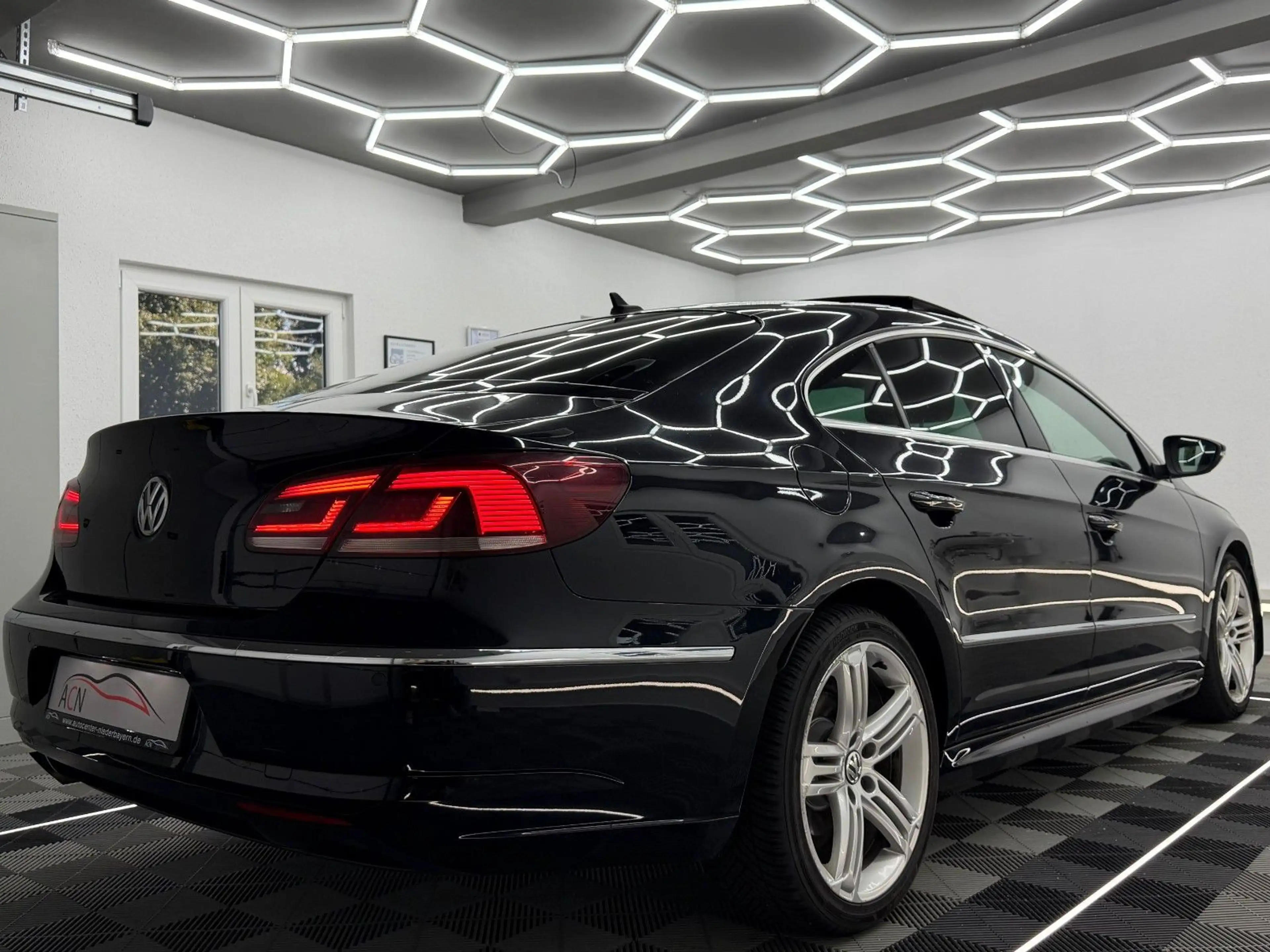 Volkswagen CC R-LINE/SHZ/KLIMAUT./XENON/PANORAMADACH — photo 8