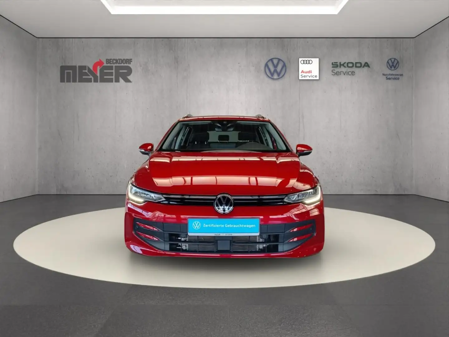 Volkswagen Golf Variant Life 1.5 TSI Klima Einparkhilfe Sitzheizung Rot - 2