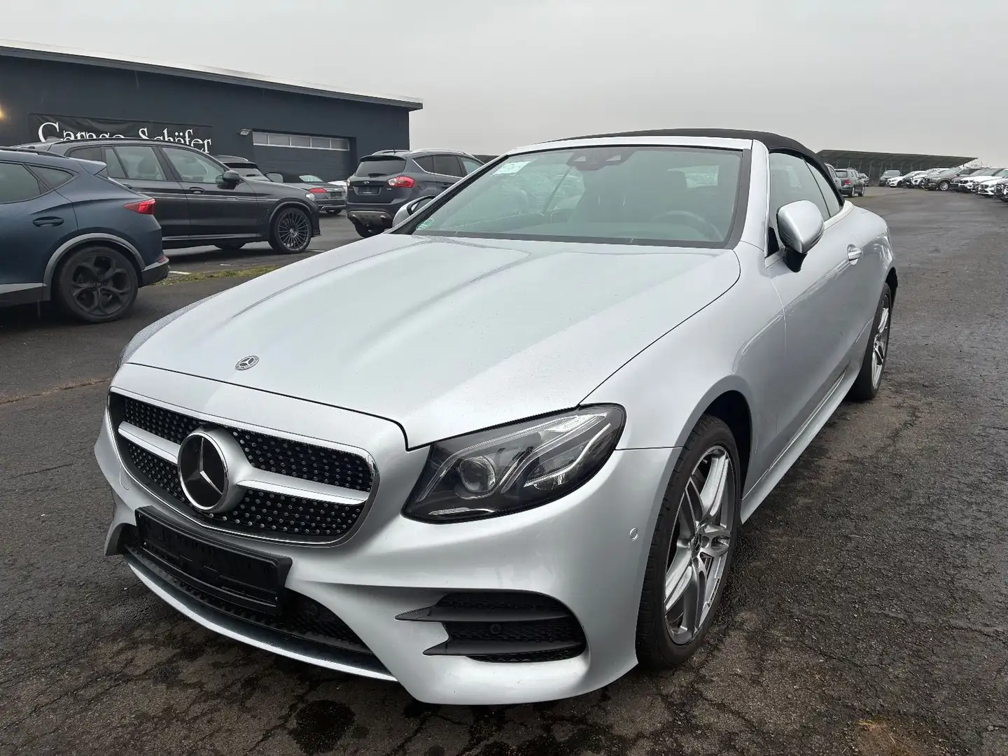 Mercedes-Benz E 300 Cabrio E 300 AMG Burmester 360* Multibeam Standh Argent - 1
